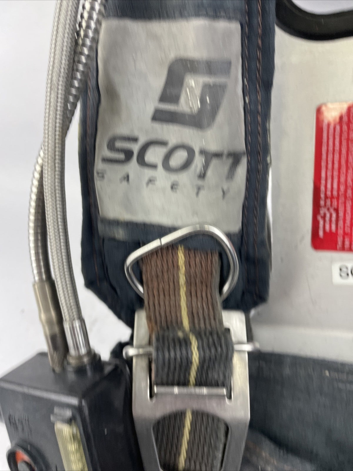 SCOTT SAFETY 4.5 4500 SCBA Air Pack Harness EZ-Flow Air Pak Plus with Sensor L
