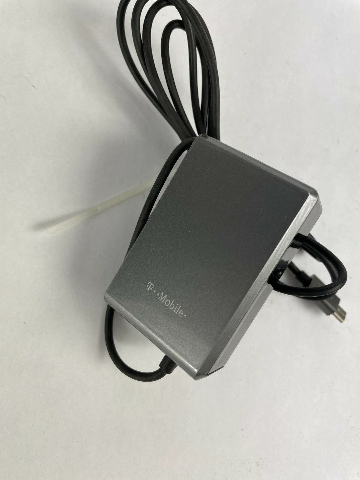Genuine T Mobile 05748TC AC Adapter Output 5 V 1/2.1 A Power Supply Adapter A51