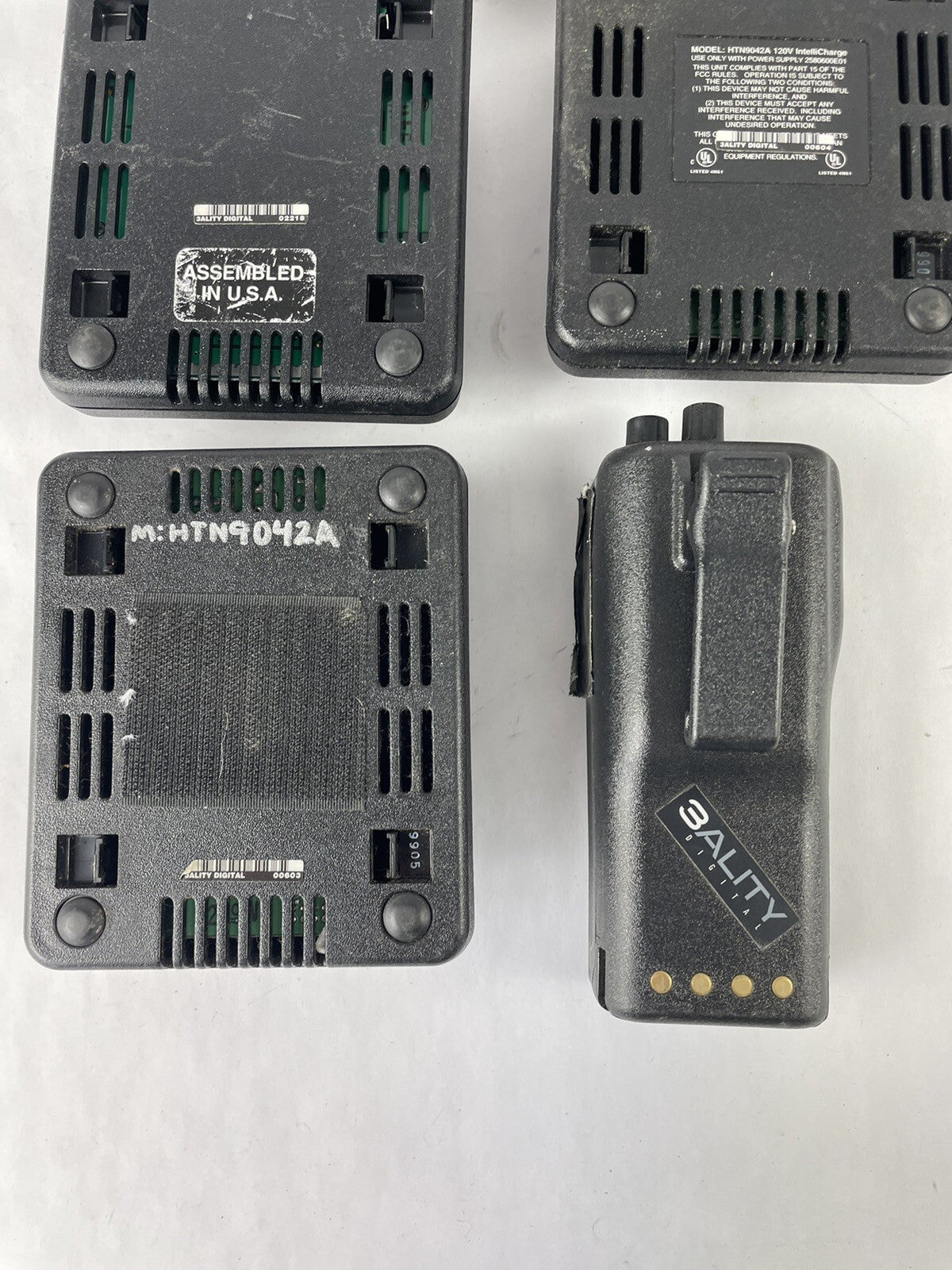 LOT OF 7 MOTOROLA PORTABLE RADIO'S GP350 HTN9042A - VHF UHF - UNTESTED/AS IS