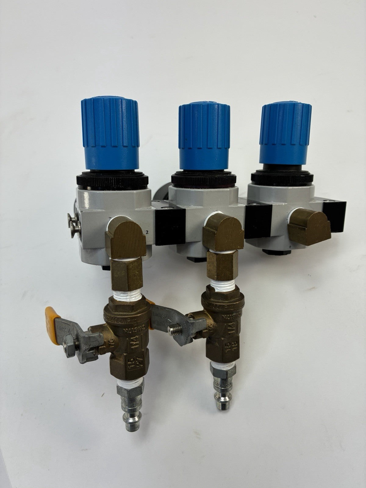 Festo LRB-D-MINI Pneumatic Pressure Regulator Manifold 197535 w/ Gauges Valves