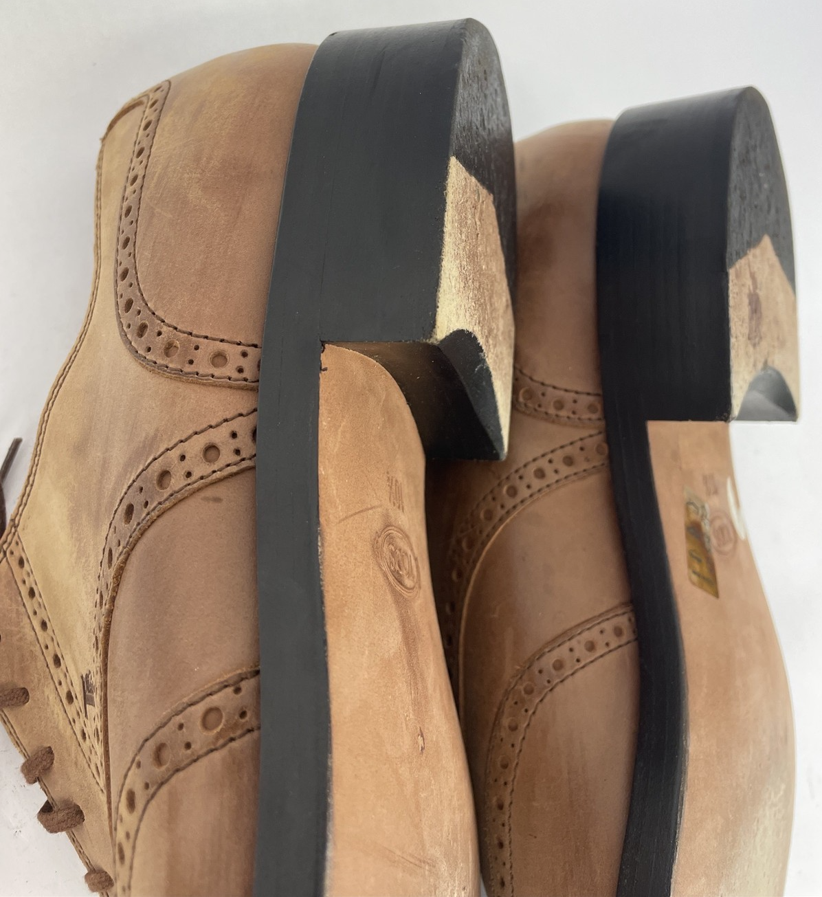 Tods Wingtip Dress Shoes Light Brown Size 10.5 Leather Soles Made in Italy VGC
