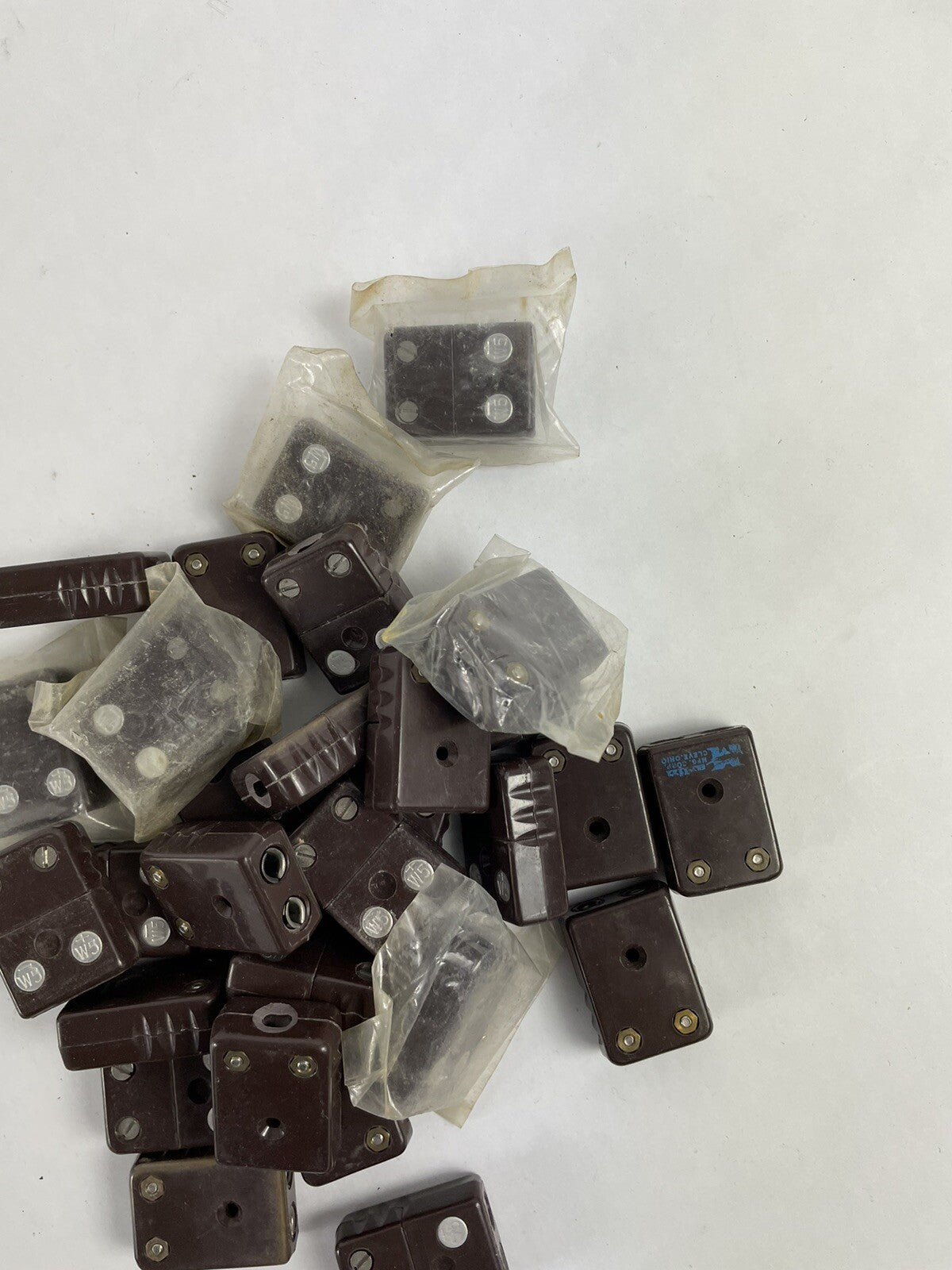 Lot of 29: Marlin MFG Female Thermocouple Connectors