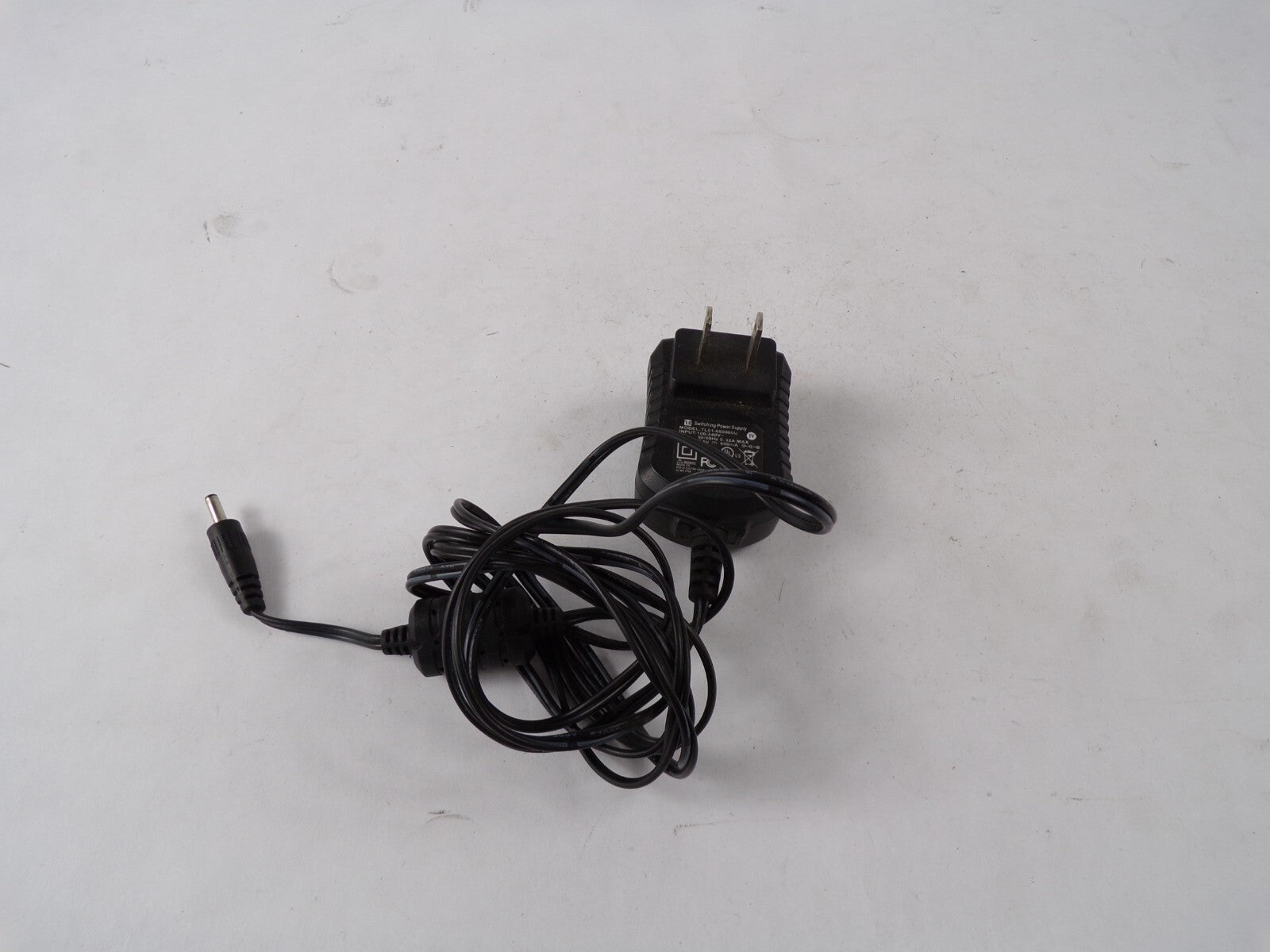 Genuine TL TL01-050060U Ac Adapter Output 5 V 600mA Power Supply Adapter A55