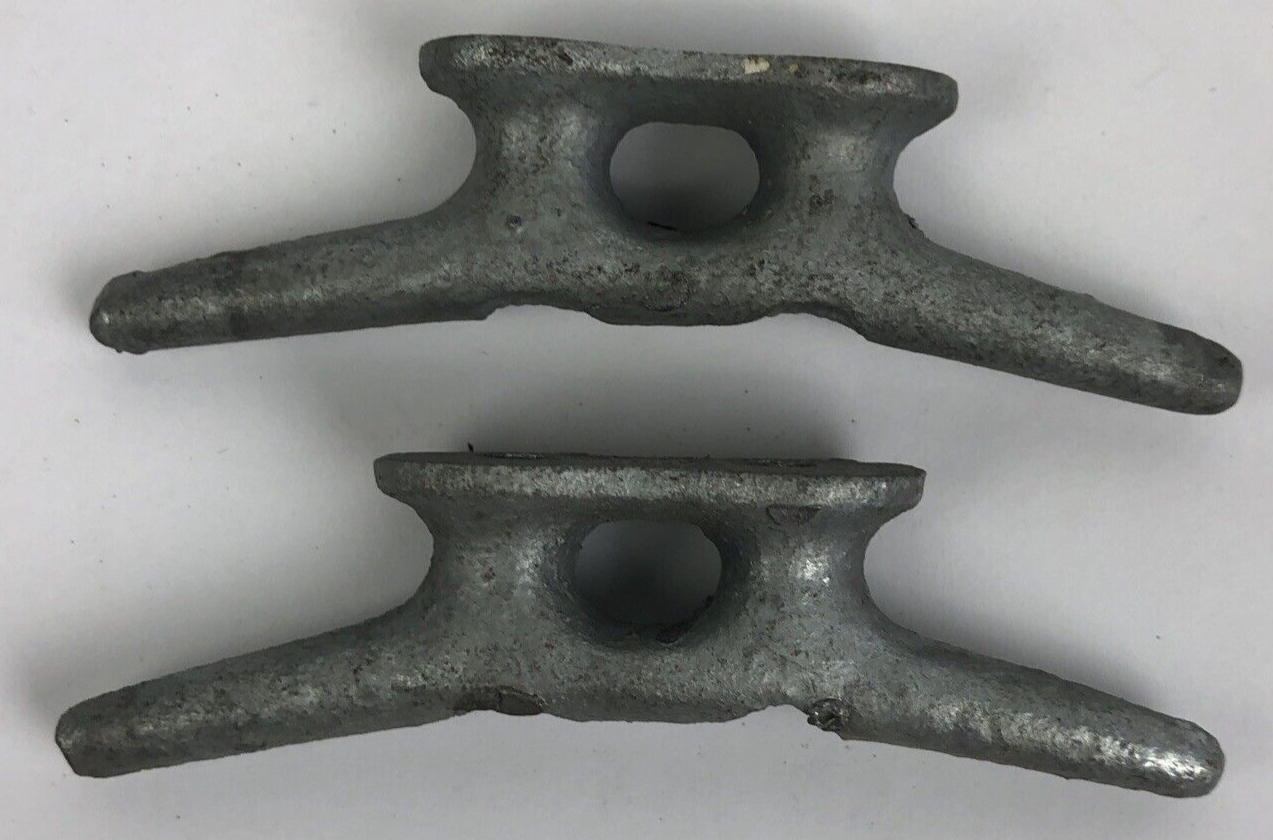 Lot of 2 x Sea Dog Line SEA-DOG 040103 Open Base Flat Head Cleat Marine - 3-1/2"