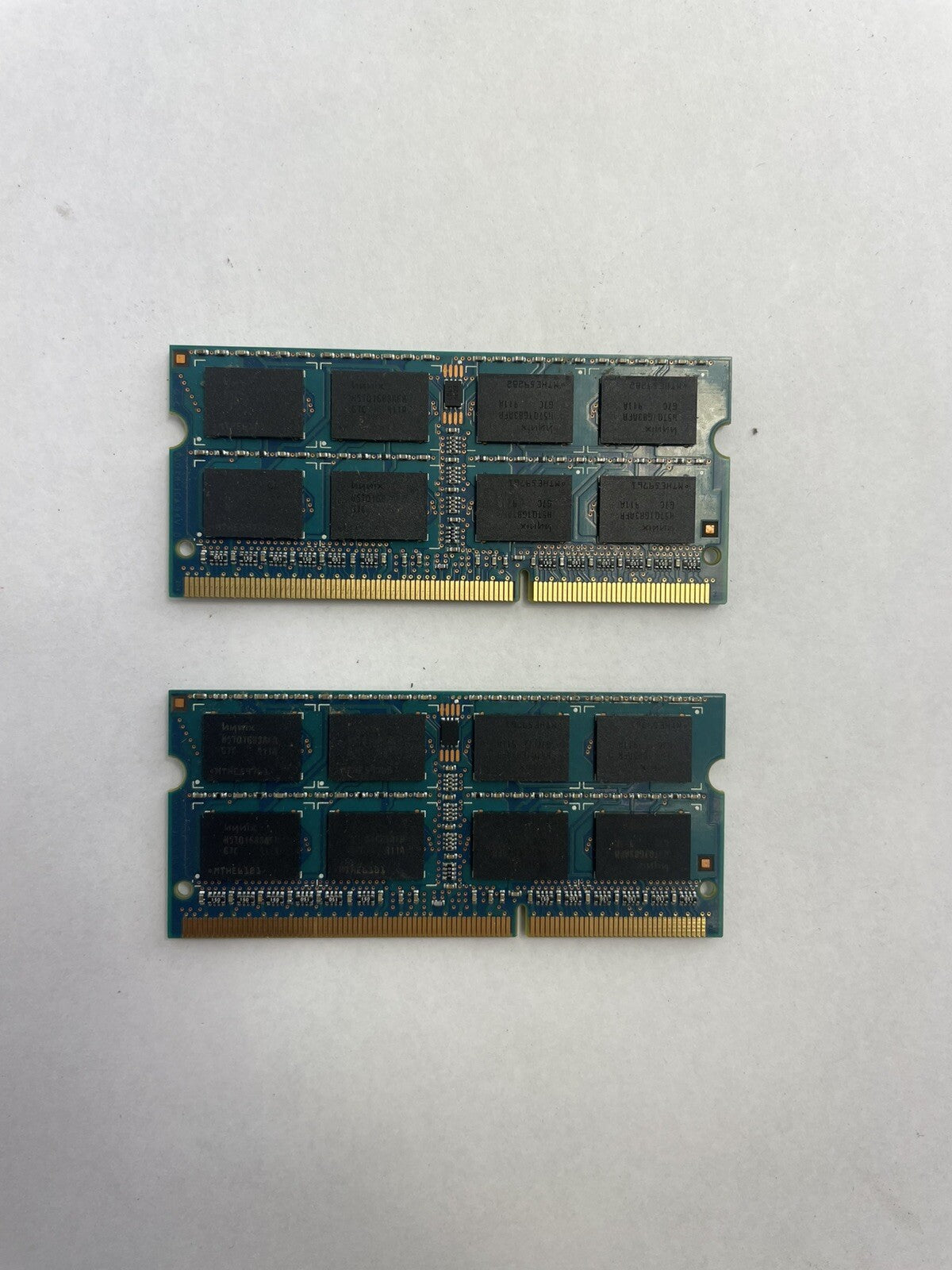 Hynix 4GB Memory 2Rx8 PC3-8500S-7-10-F2 DDR3 HMT125S6BFR8C-G7 IMAC MacBook