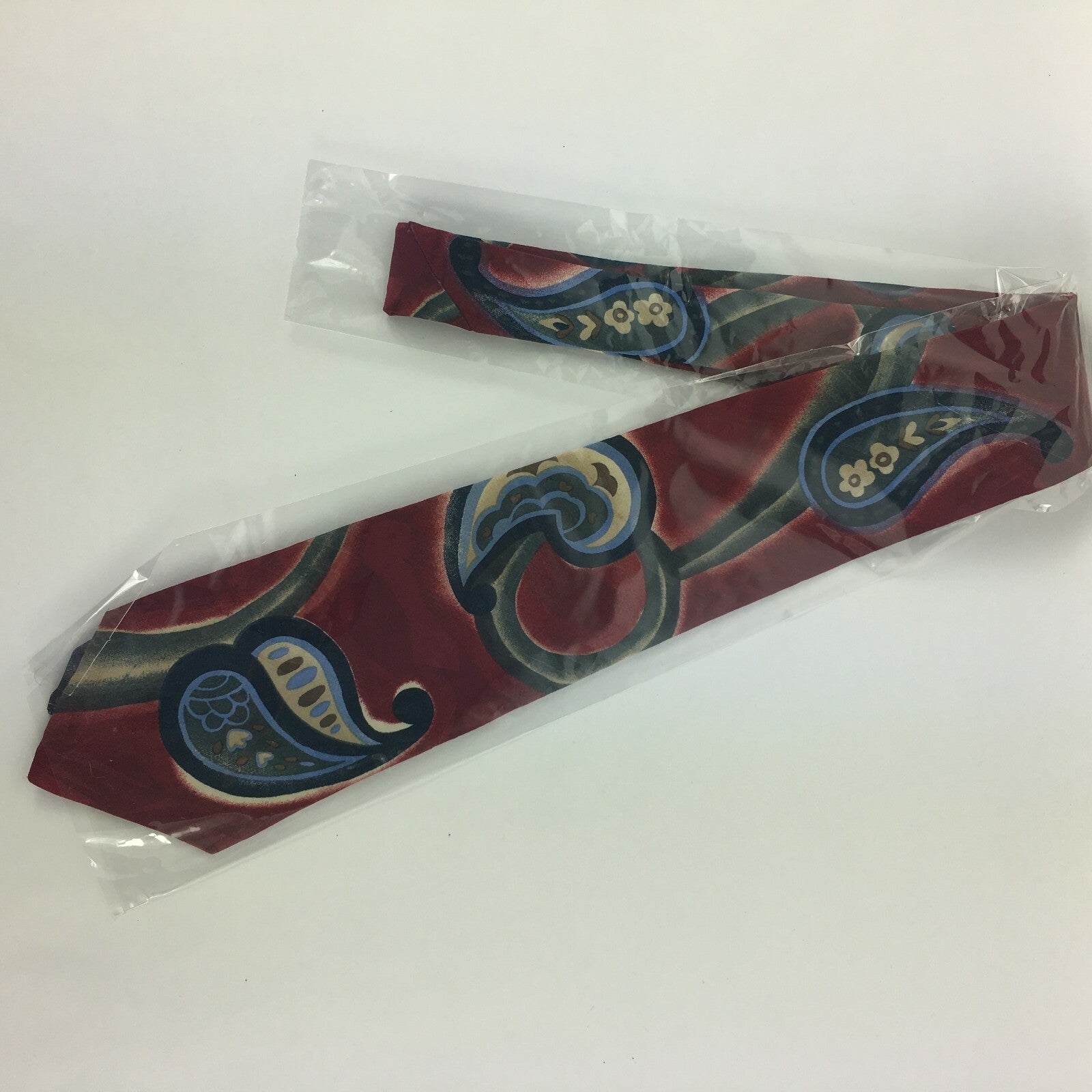 Genuine Italianissim 100% Silk Handmade Stylish Formal/Casual Tie Multi Coloured