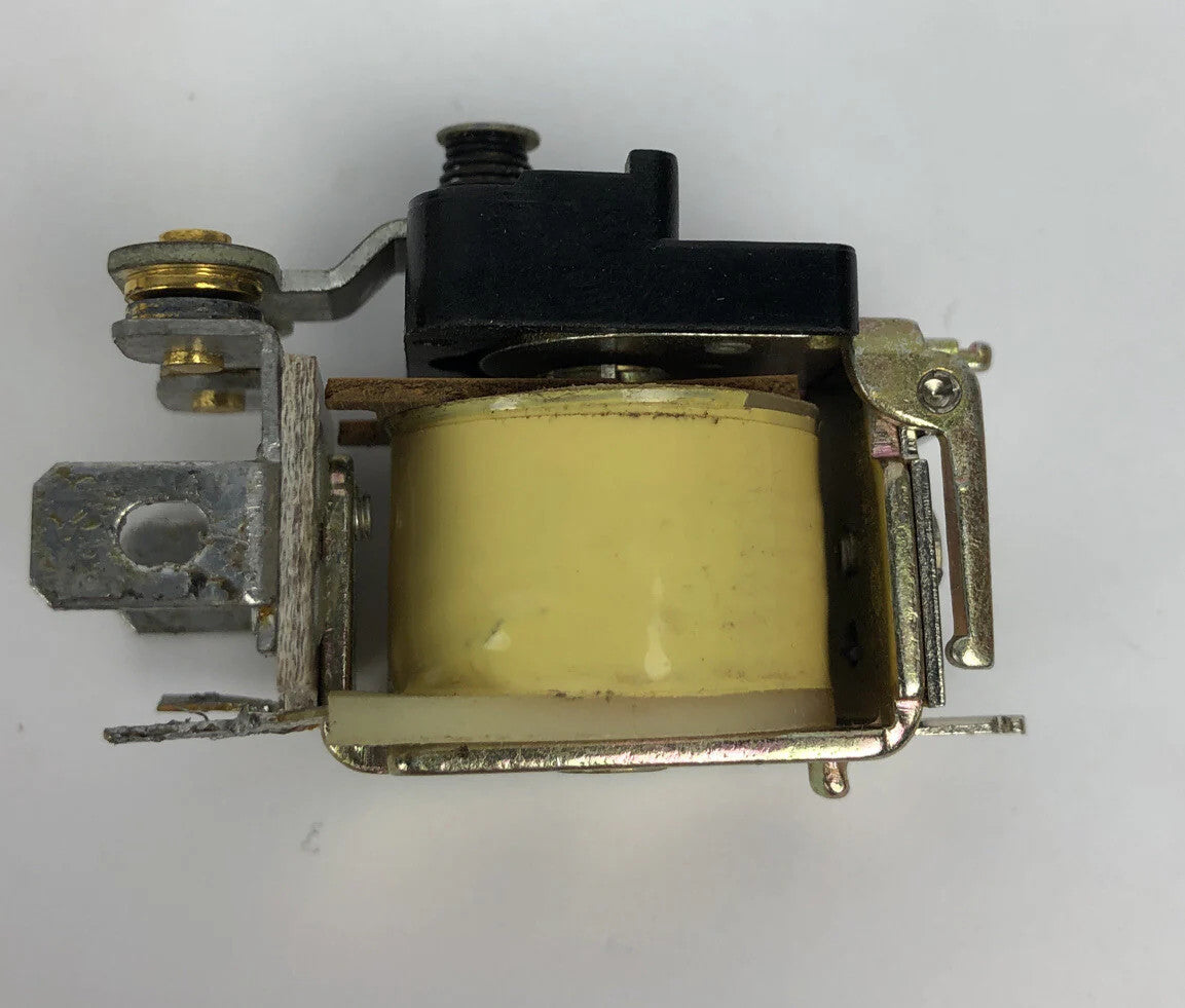 Magnecraft Electric Company Relays Model W88KDX-3 Relay 24 VDC
