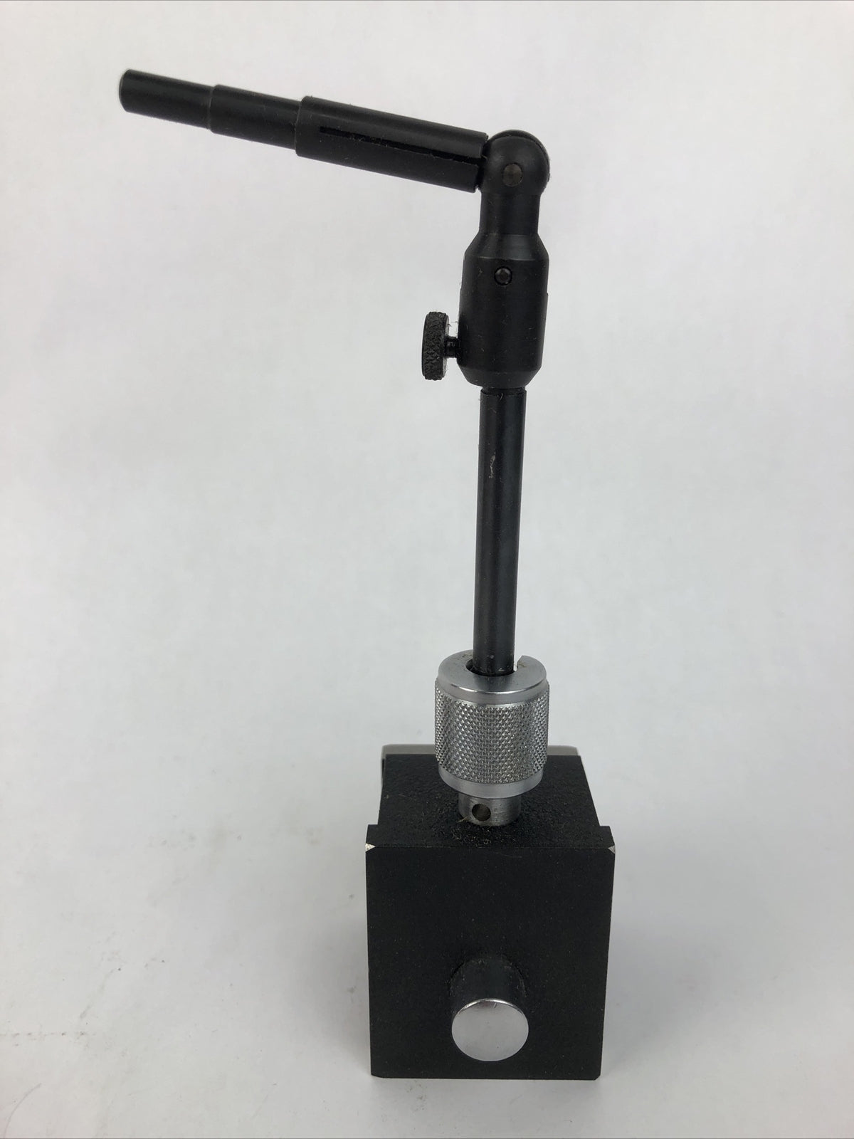 Starrett 657a Magnetic Base and Post Assembly - Mint Condition