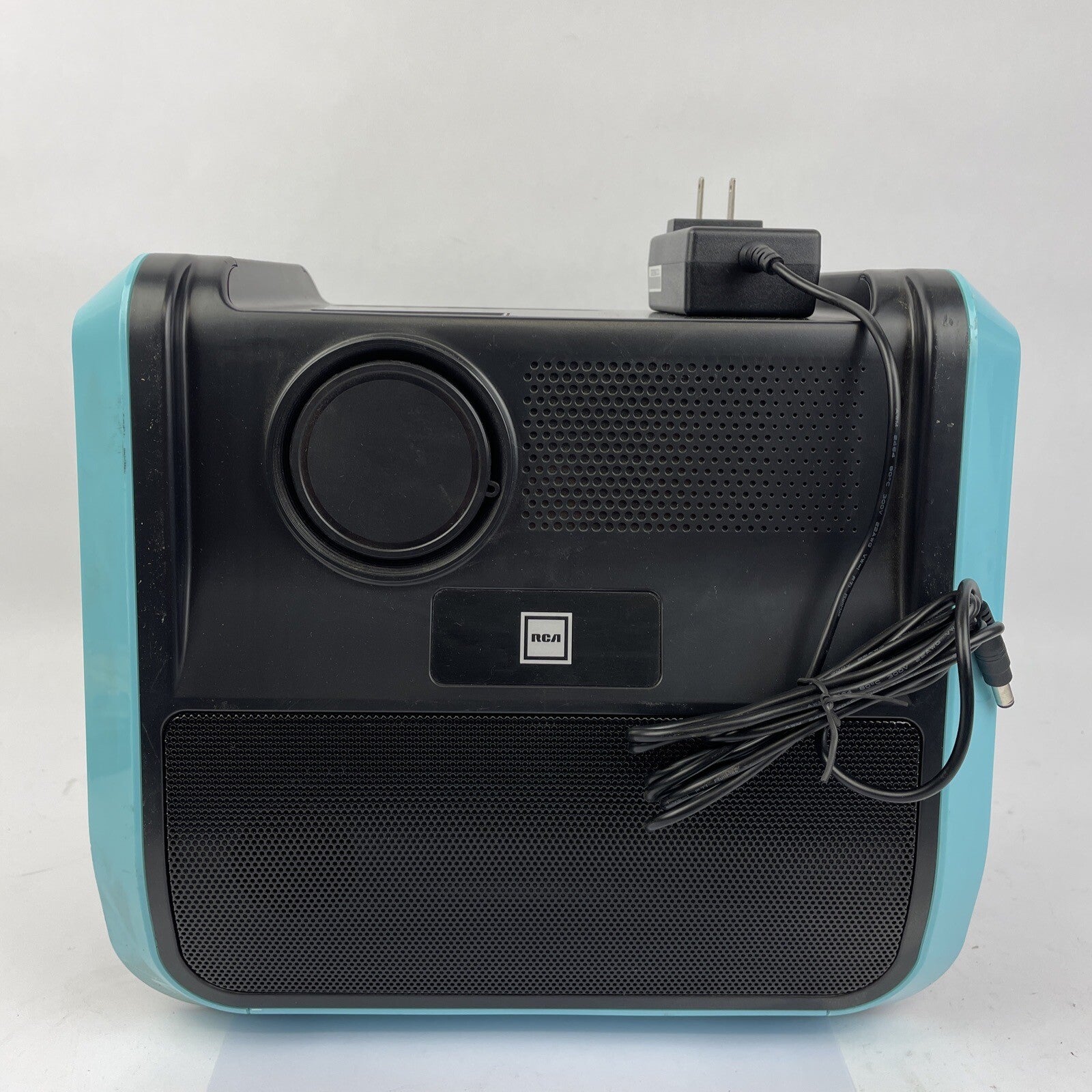RCA Projector - Portable Entertainment System RP J065- Baby Blue - LOOK