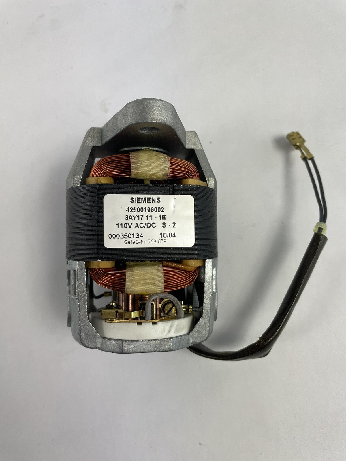 SIEMENS Motor MLFB 3AY1711-1E 110V AC/DC S2 42500196002