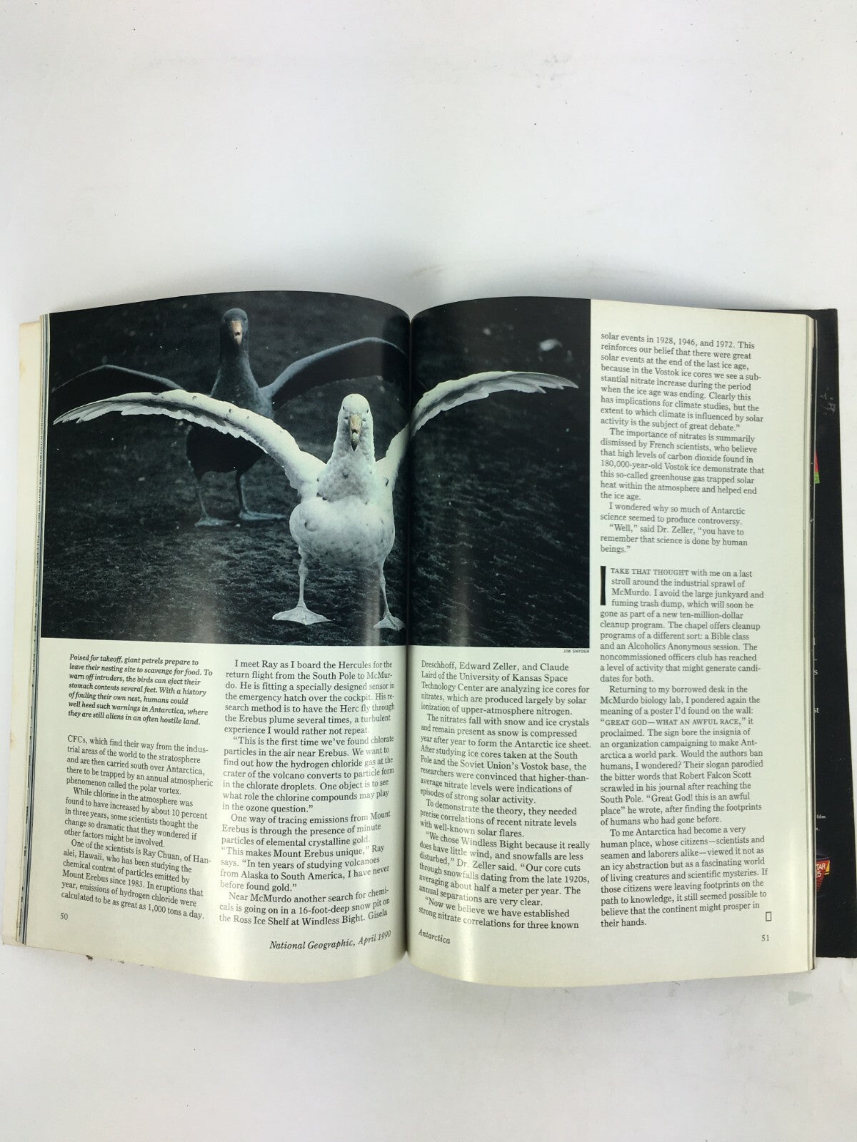 April 1990 National Geographic Magazine A Personal Vision of Vanishing Wildlife