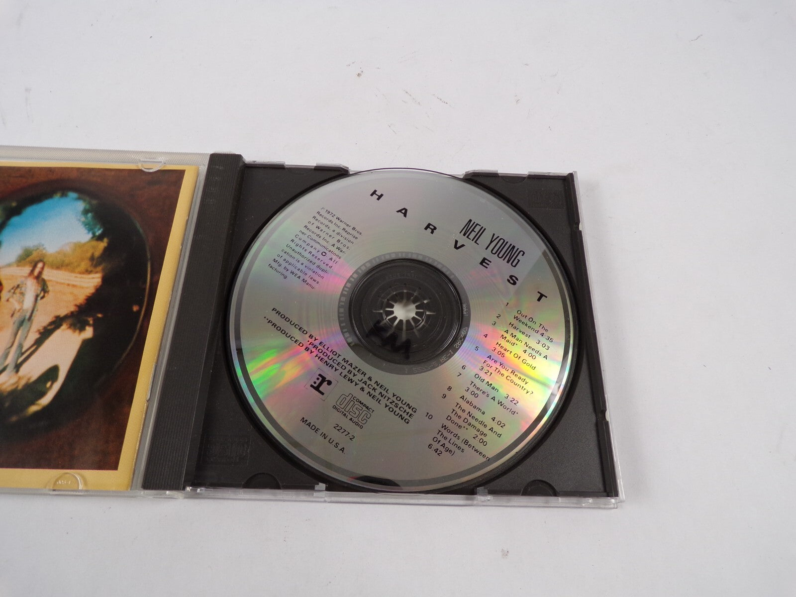 Harvest Neil Young Out On The Weekend Harvest A Man Needs A Maid CD#61