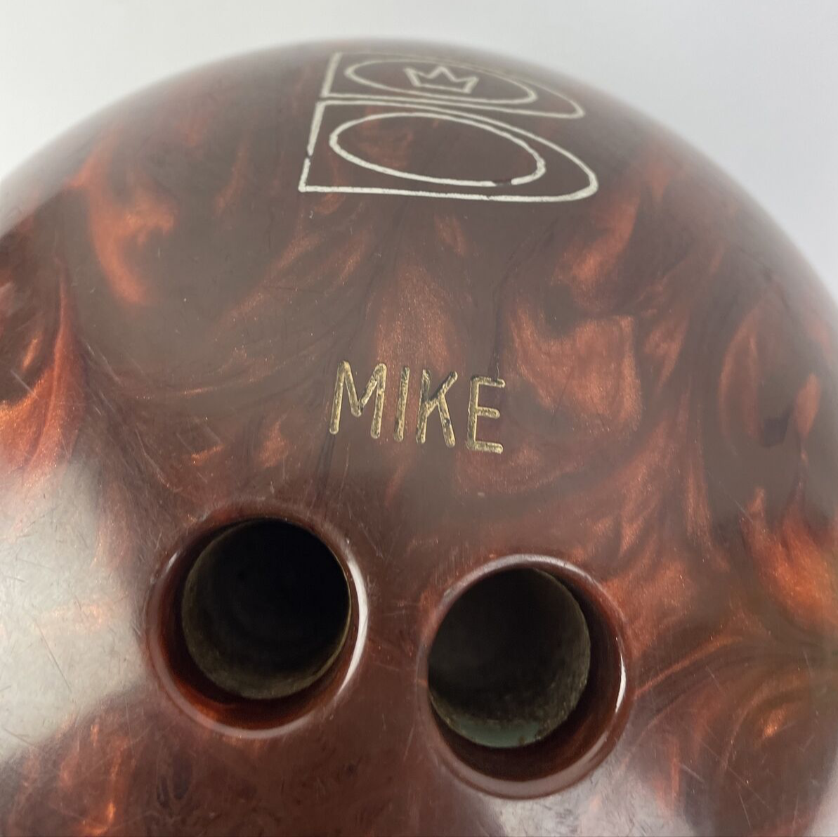 Brunswick " the Pearl " FNZ212 - Bowling Ball - 14.10 lbs. Brown Orange- Drilled
