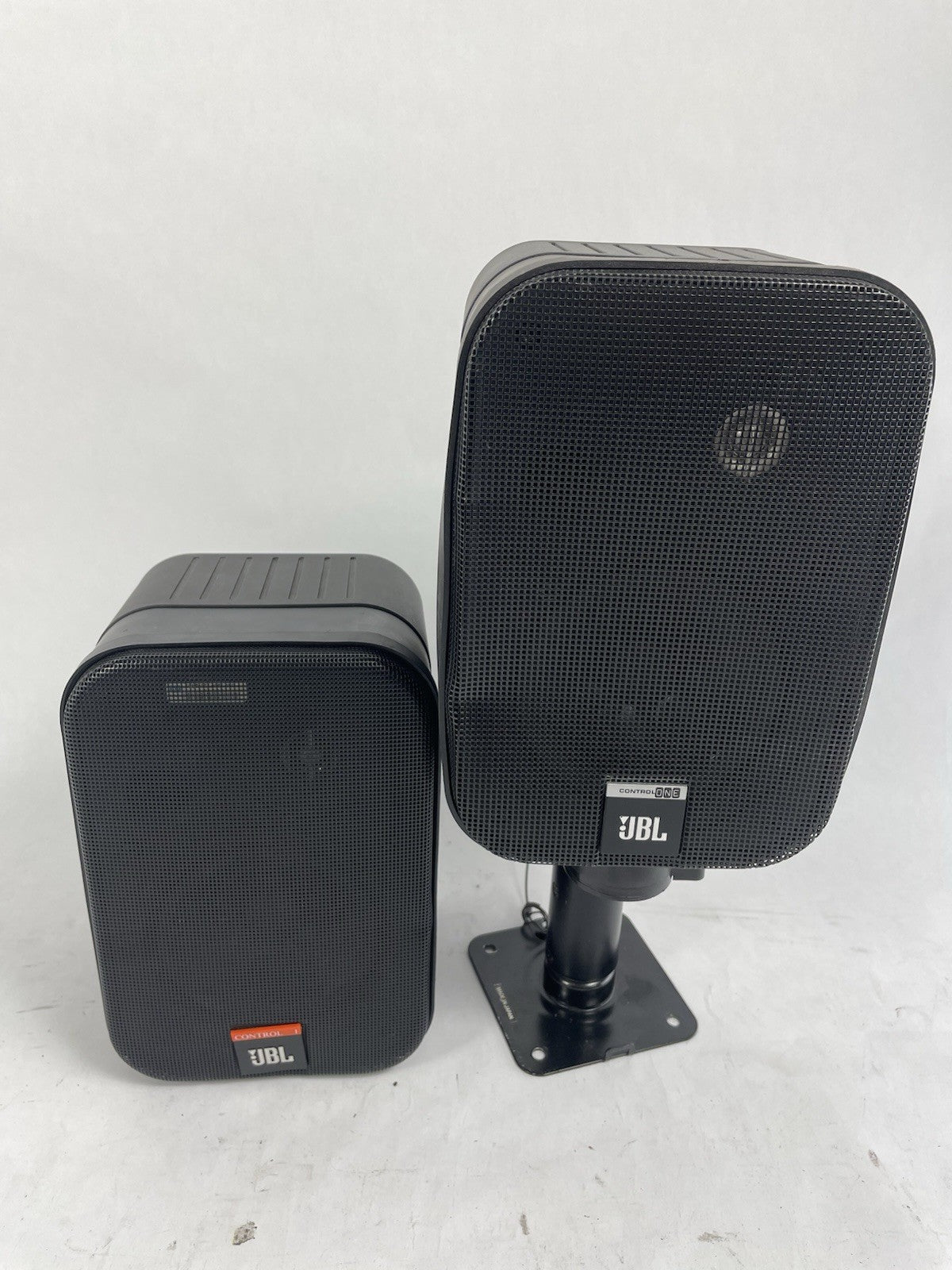(2) JBL CONTROL ONE PERSIONAL STUDIO MONITORS, 4" LOW/1/2" HIGHS 2-WAY