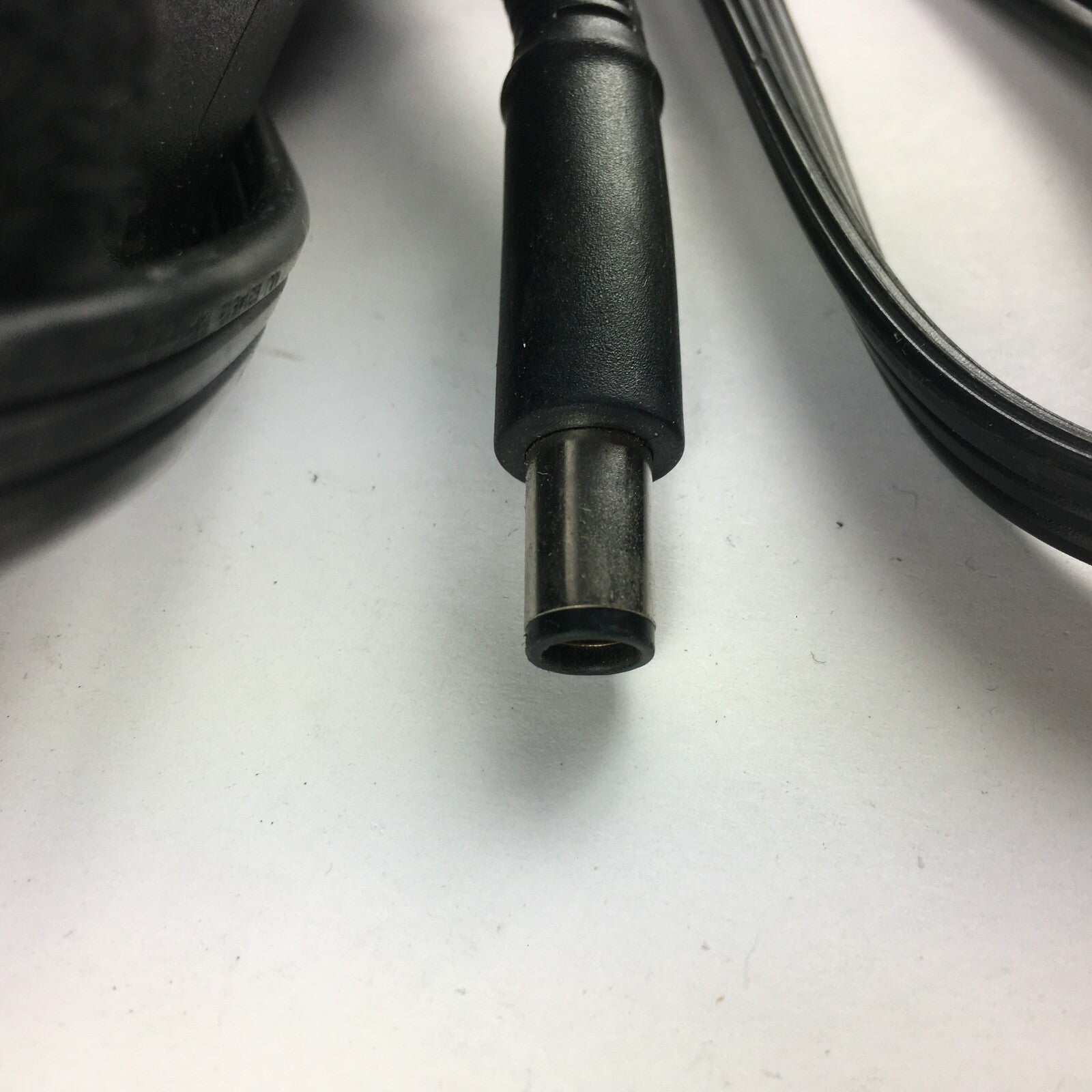 Genuine HP PPP009L-E PA-1650-32HT Output 18.5V 3.5A Power Supply Adapter A3