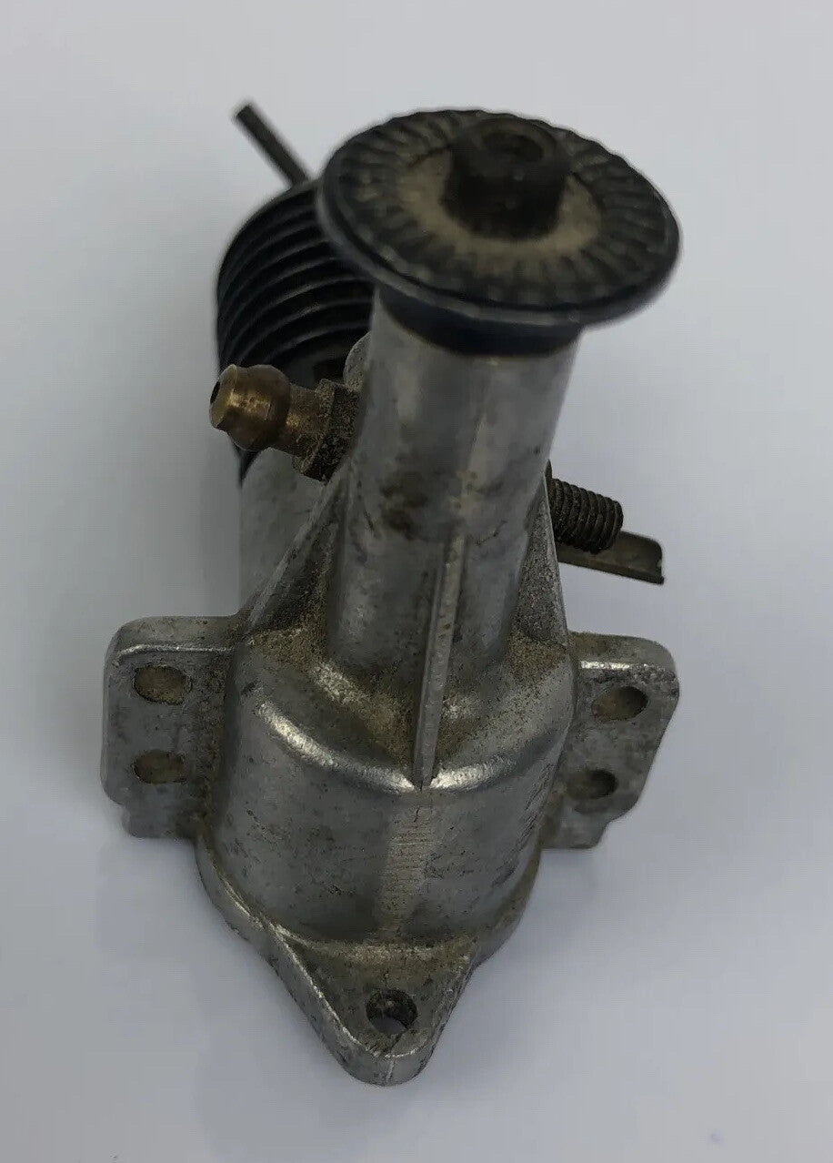 Vintage Jaguar 0.8 ccm Diesel Gas Line Control Model Airplane Engine as-is