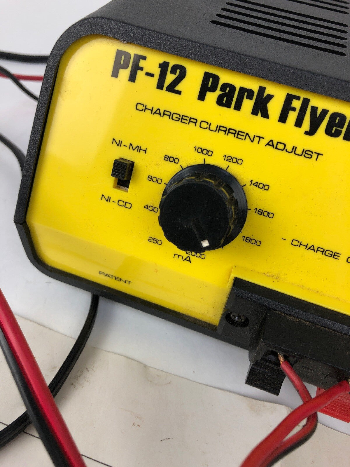 2002 Wattage PF-12 Park Flyer AC/DC Peak Charger 130108 4-12 Cells FSTSHP