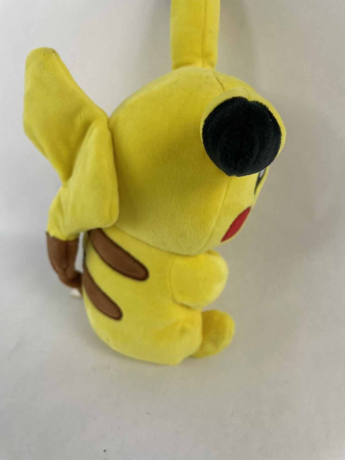 Nintendo POKEMON PIKACHU TOY PLUSH 9" 2021 Stuffed Animal VGUC