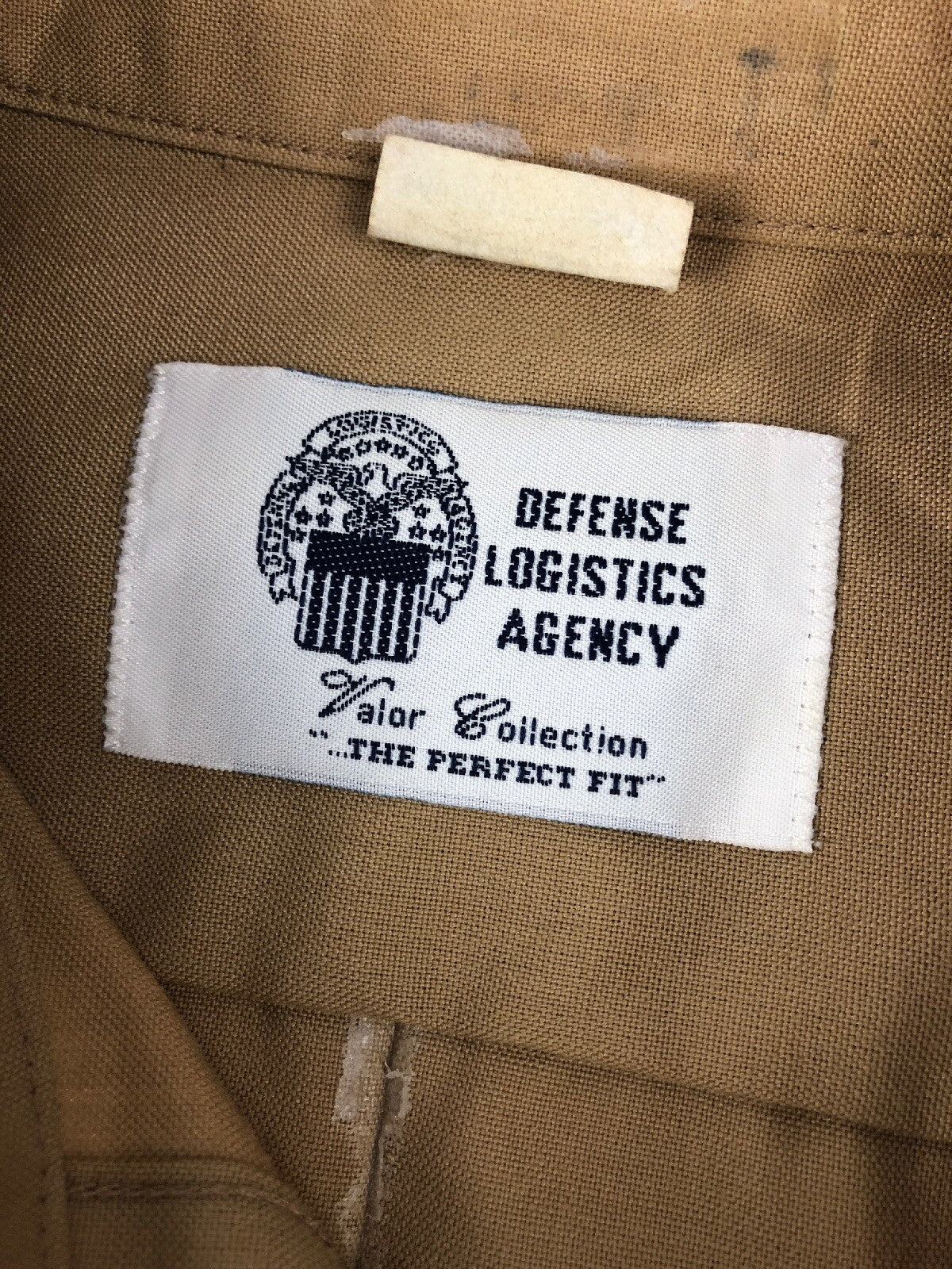Defense Logistics Agency Valor Collection Mens Shirt 15x33 Long Sleeve Marines