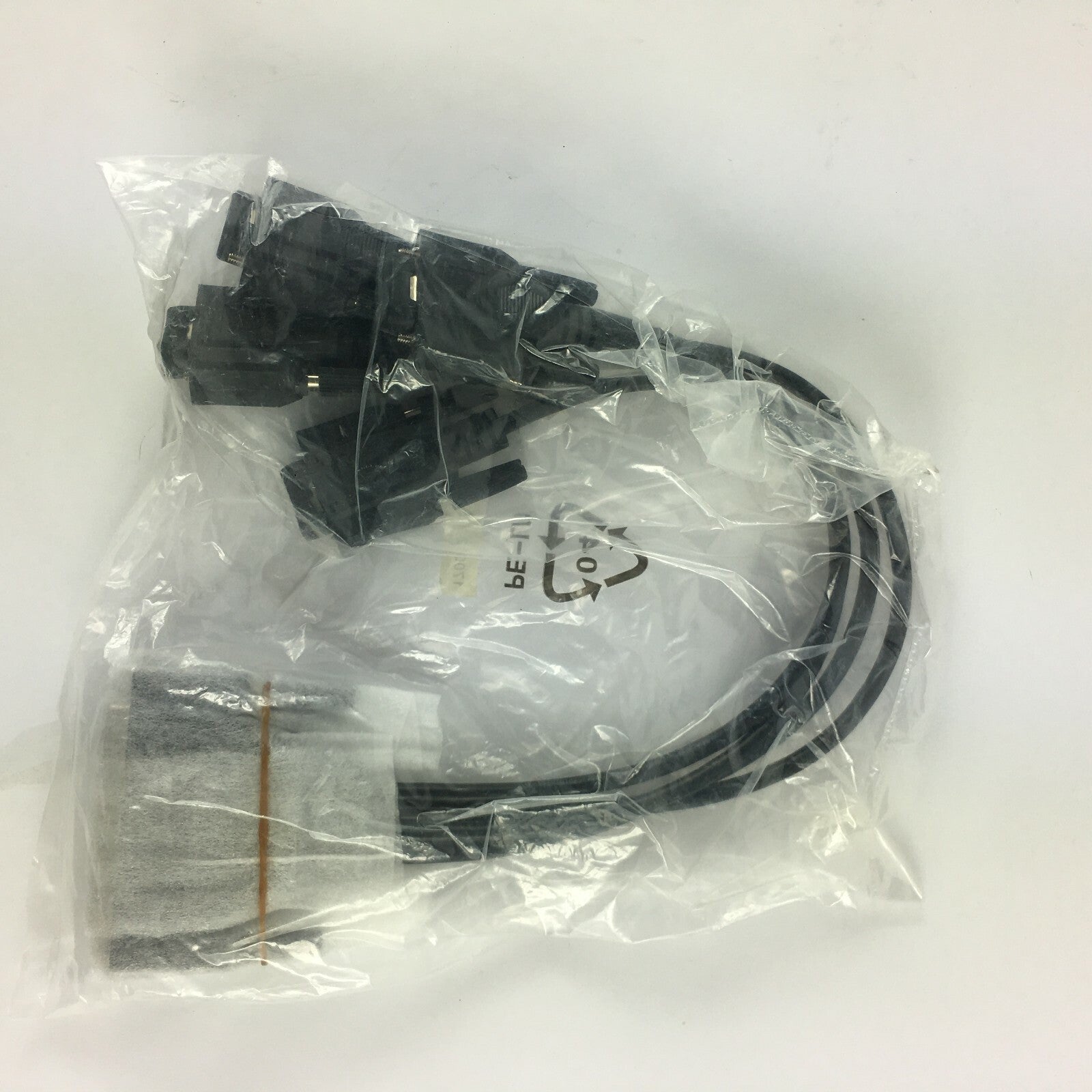 Genuine DB 25 serial male to VGA male 4 Channel Splitter for 4 Monitors