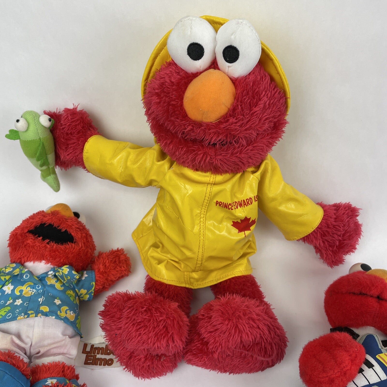 Lot of 3 1999 03 07 Sesame Street Elmo Plush 15" Stuffed Animal Toy LOOK Fish