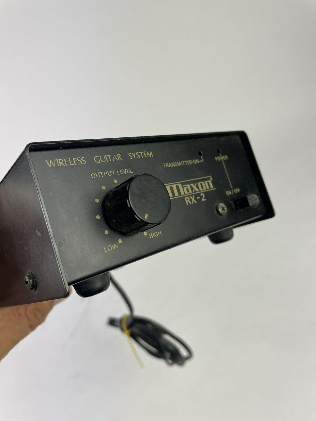 Maxon RX2 rx-2 wireless guitar system receiver frequency