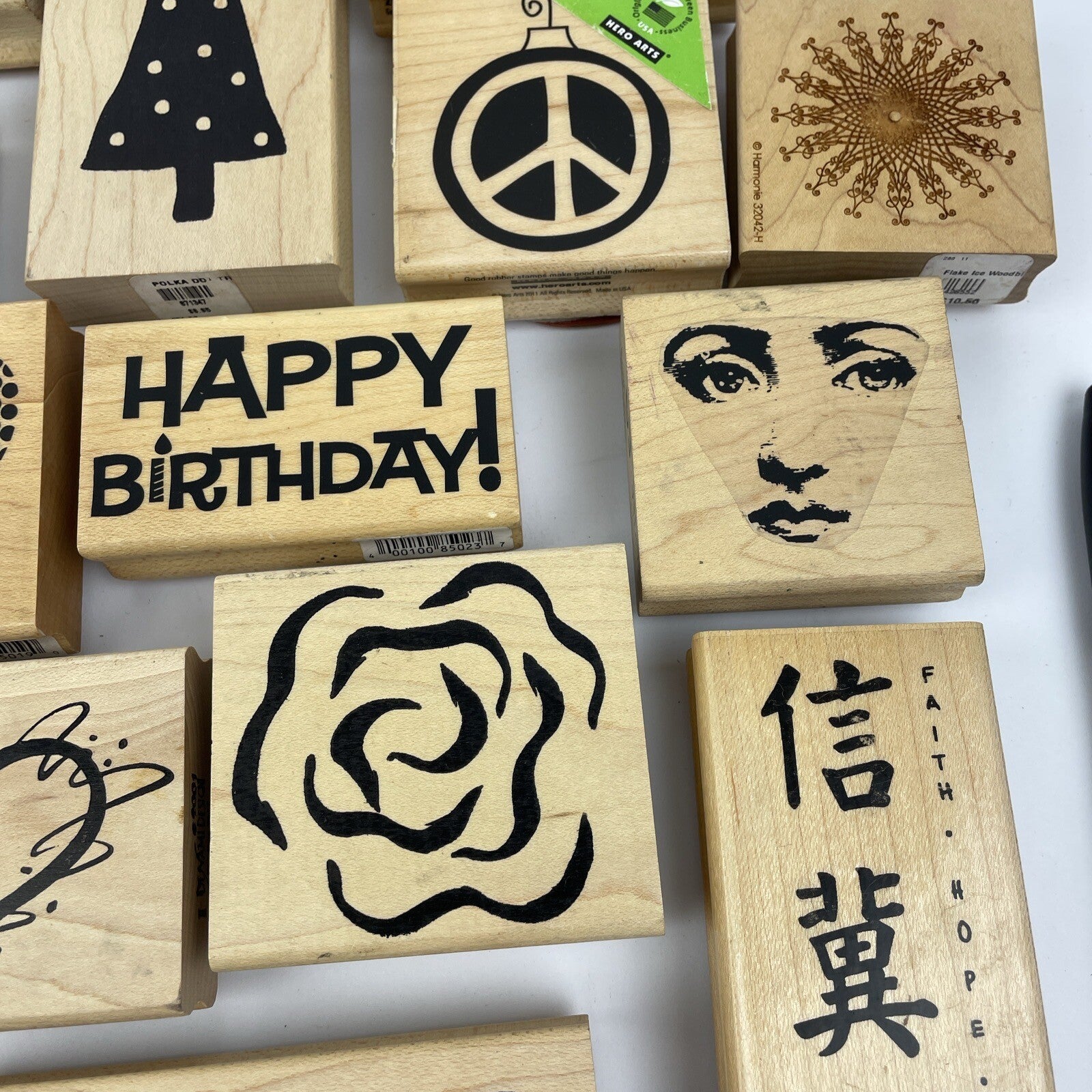 Rubber Stamp Lot of 34 SANTA Flowers Christmas Words Scrapbook Paper New Used