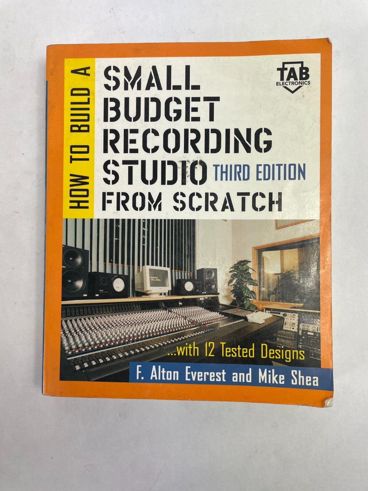 How to Build a Small Budget Recording Studio From Scratch
