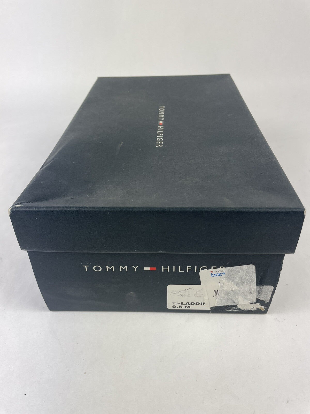 Tommy Hilfiger Sneakers Sz 9.5 TWLADDIN White Faux Leather Shoes Lace Up