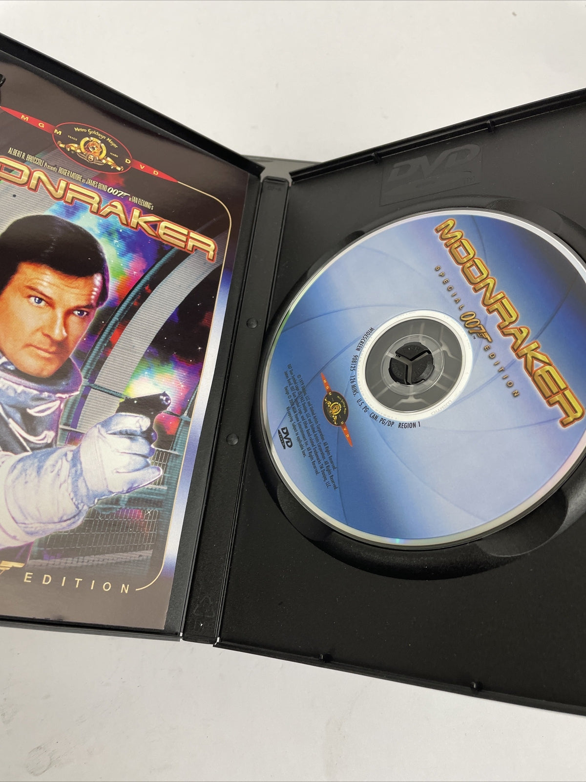 James Bond 007 Special Edition DVD Lot of 4 Moonraker Dr. No Tomorrow Never Dies