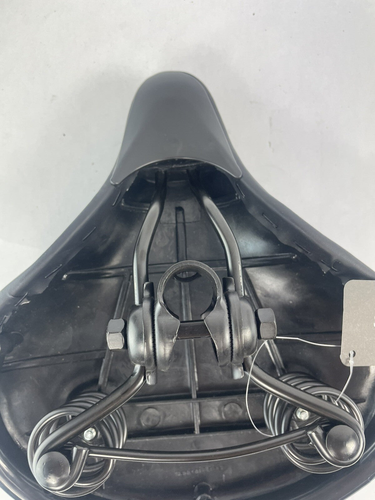 Selle Royal Relaxed Holland Type black bicycle saddle for city cruiser and commuter bikes
