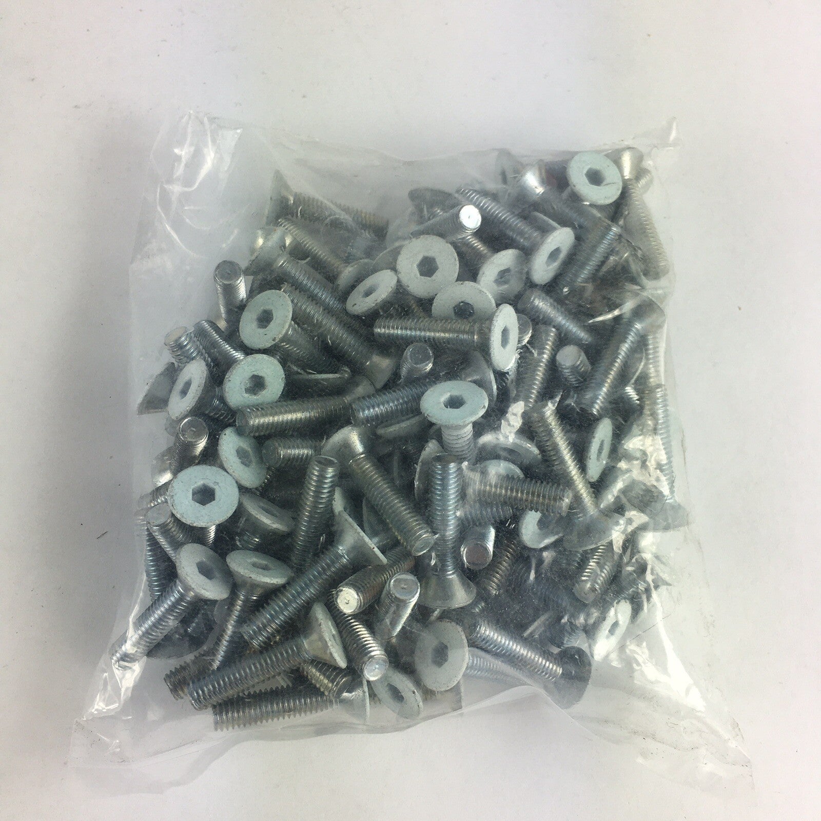#10-32 7/8" Flat Head Socket Cap Screws Alloy Steel Zinc Allen - White top