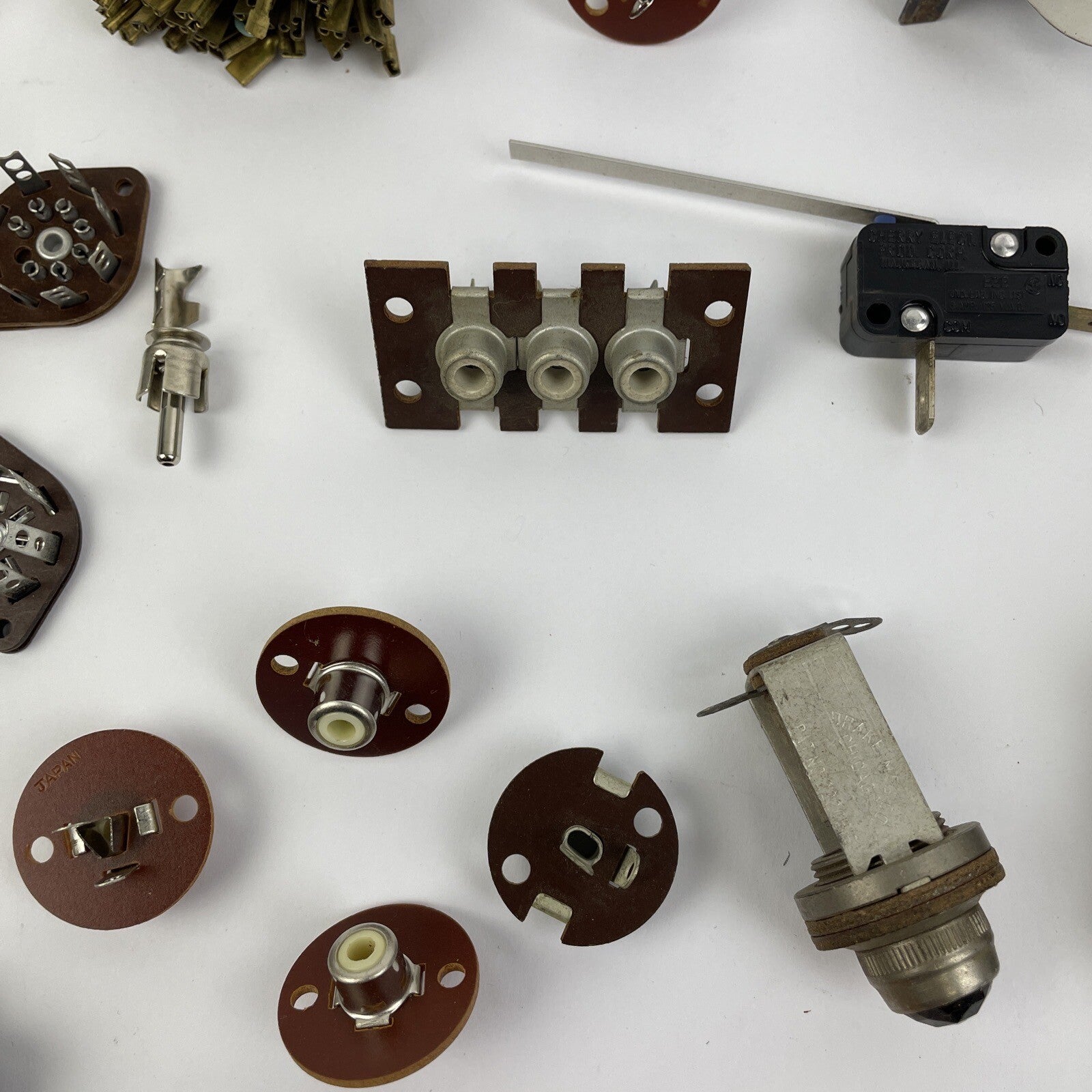 Huge Lot KLIXON Limit Switches Cessna Instrument Panel Parts Sprague RCA + LOOK