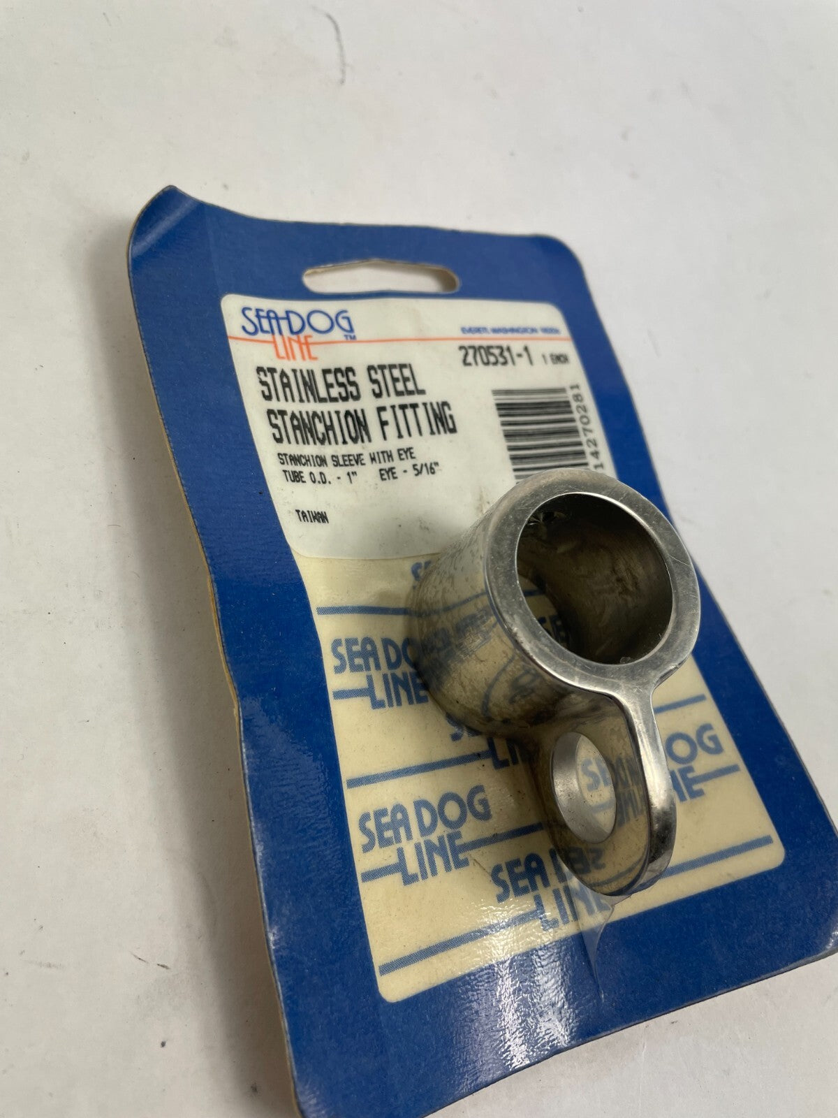 Sea Dog Line Stainless Steel Stanchion Fitting Sleeve with Eye