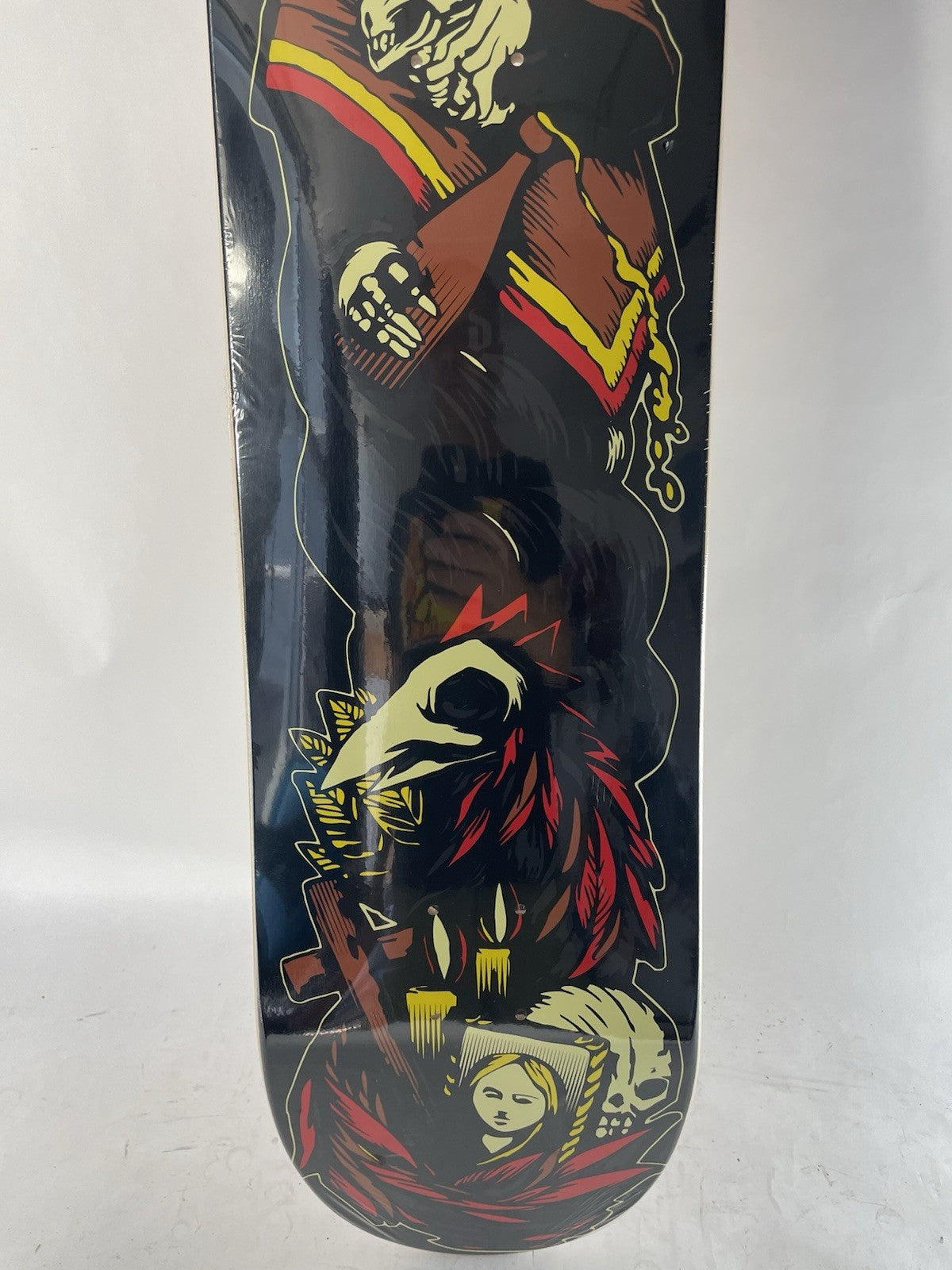 Isano Skateboards Skull Blunt 8.5-inch rare skateboard deck with premium hard rock maple construction and bold skull graphic.