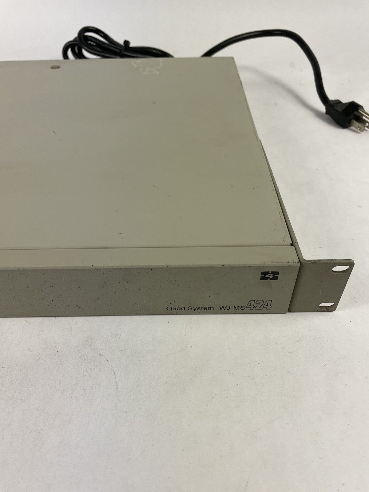 Panasonic WJ-MS424 Quad System 4CH Input Color Digital Video Multiplexer Rack