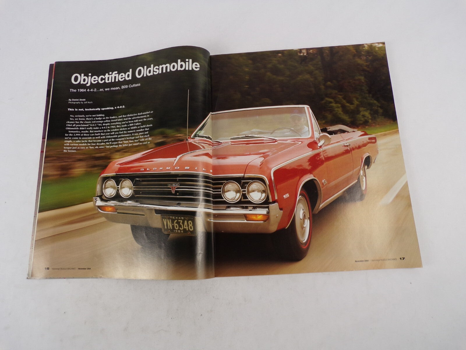 November 2004 Muscle Machines Magazine Bolt-On Power! The Best Speed Parts For