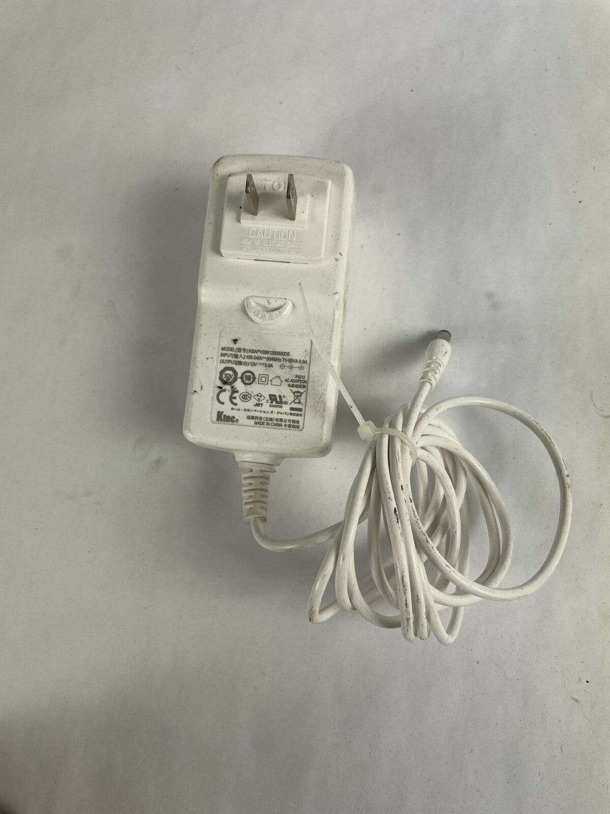Genuine Ktec KASPV0361200300D5 AC Adapter Output 12V 3A Power Supply Adapter A40