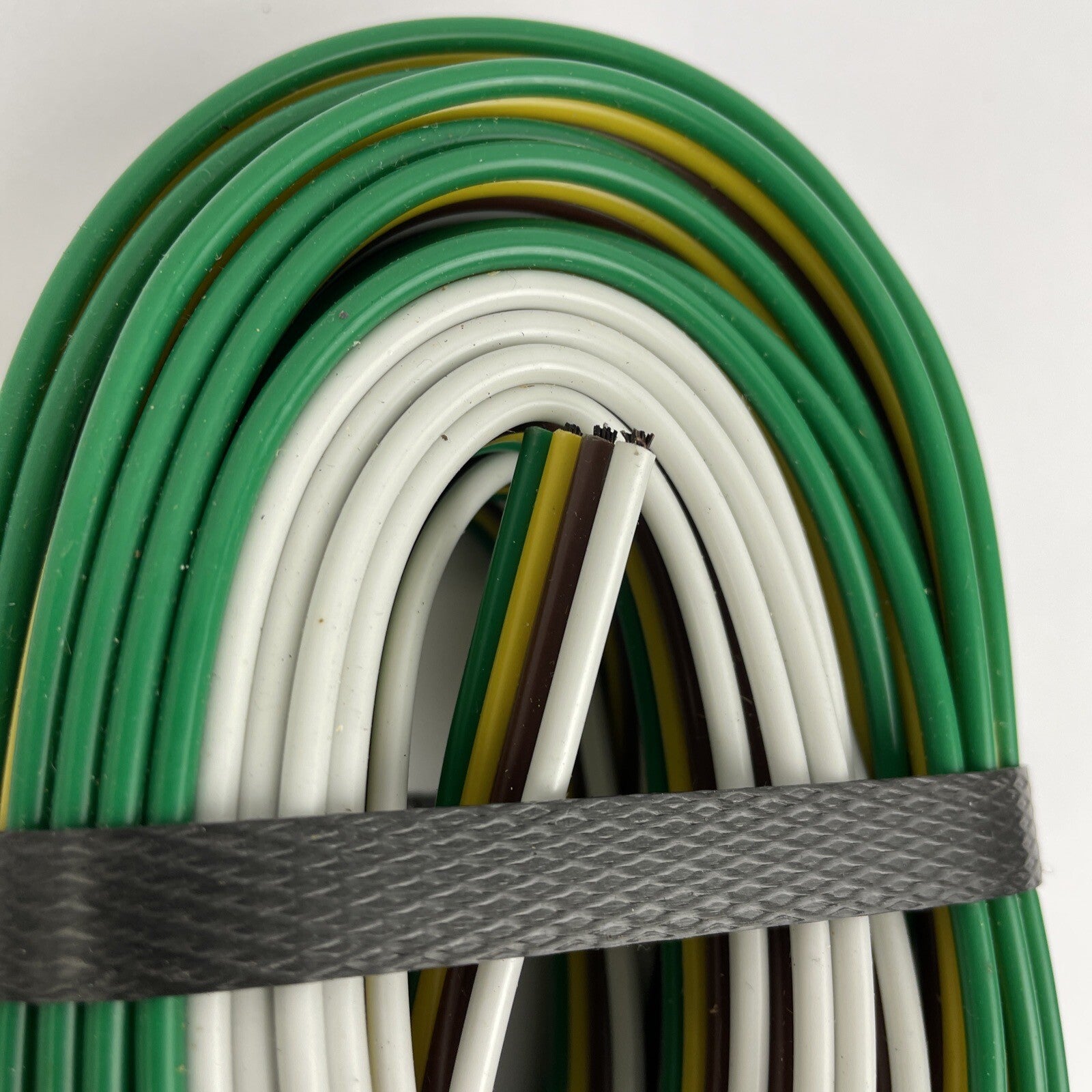 Reese Towpower 85205 25 foot 4-way bonded trailer wiring harness 16 gauge copper wire flat connector