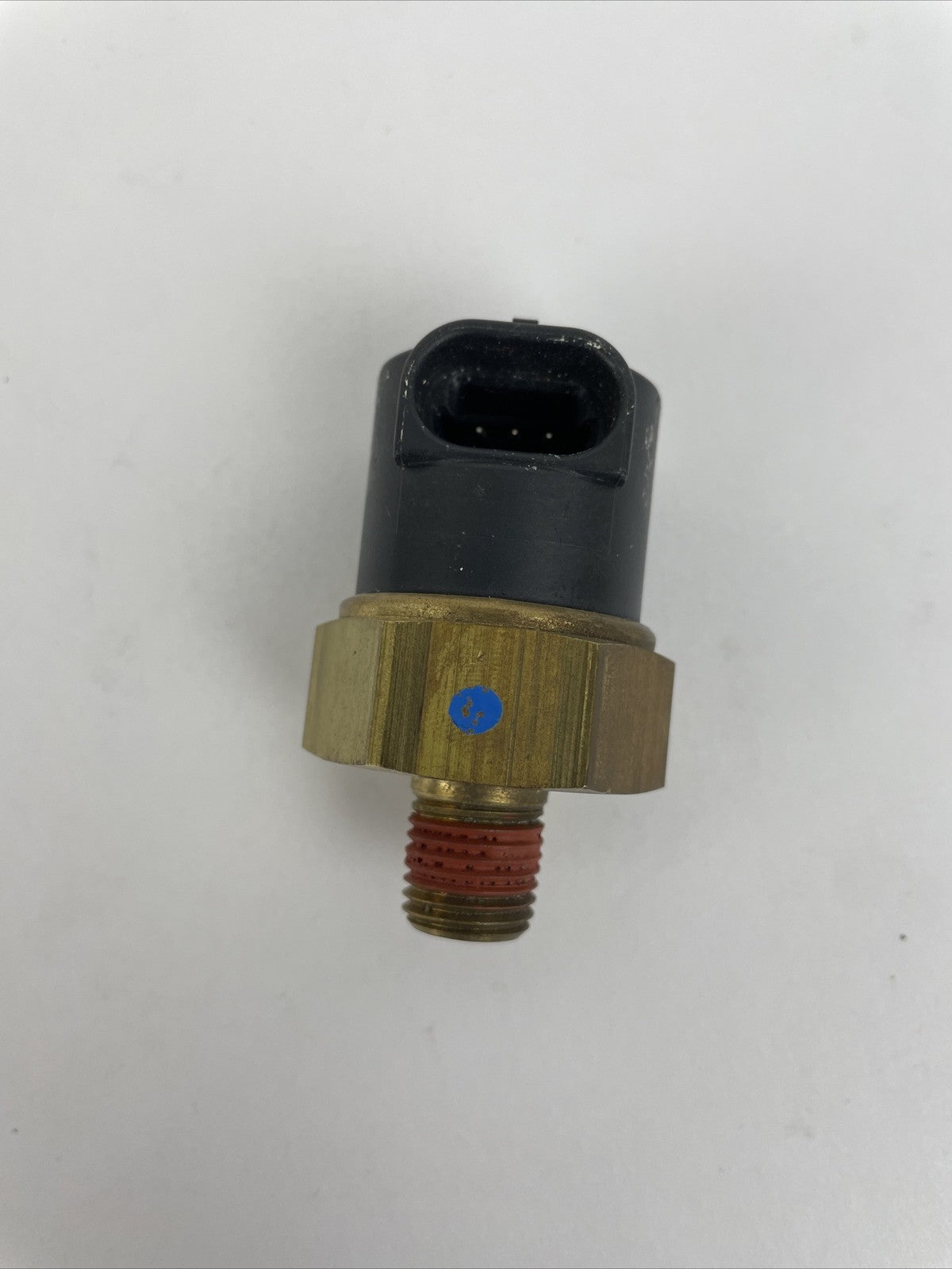 23532797 O/F Genuine Detroit Diesel Corporation Oil Pressure Sensor