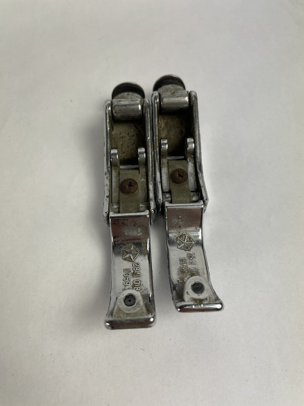 Mopar quarter glass latches Duster Demon Road Runner Super Bee