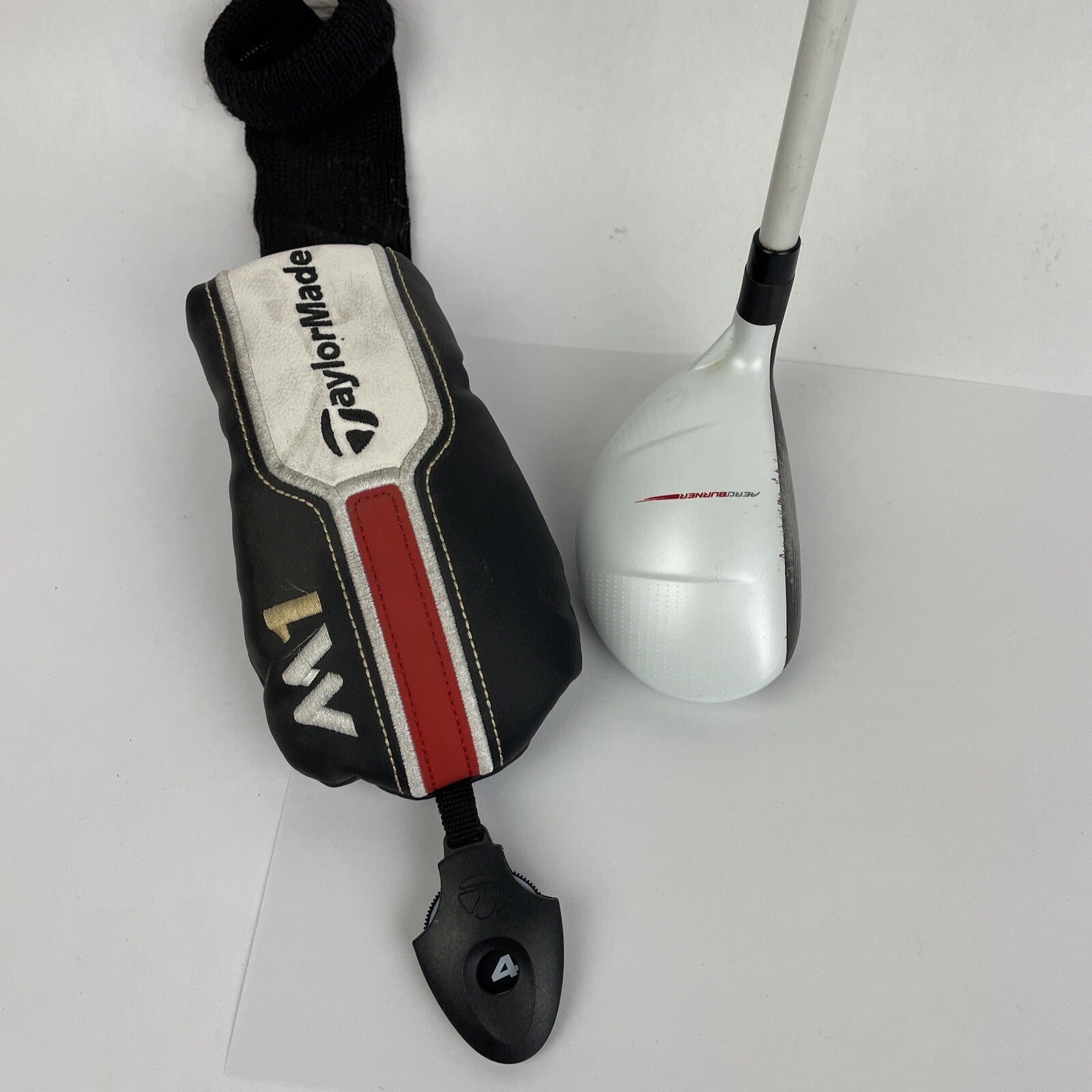 TaylorMade AeroBurner 4 hybrid 22 degree with Matrix Speed Rul-Z 70 stiff shaft