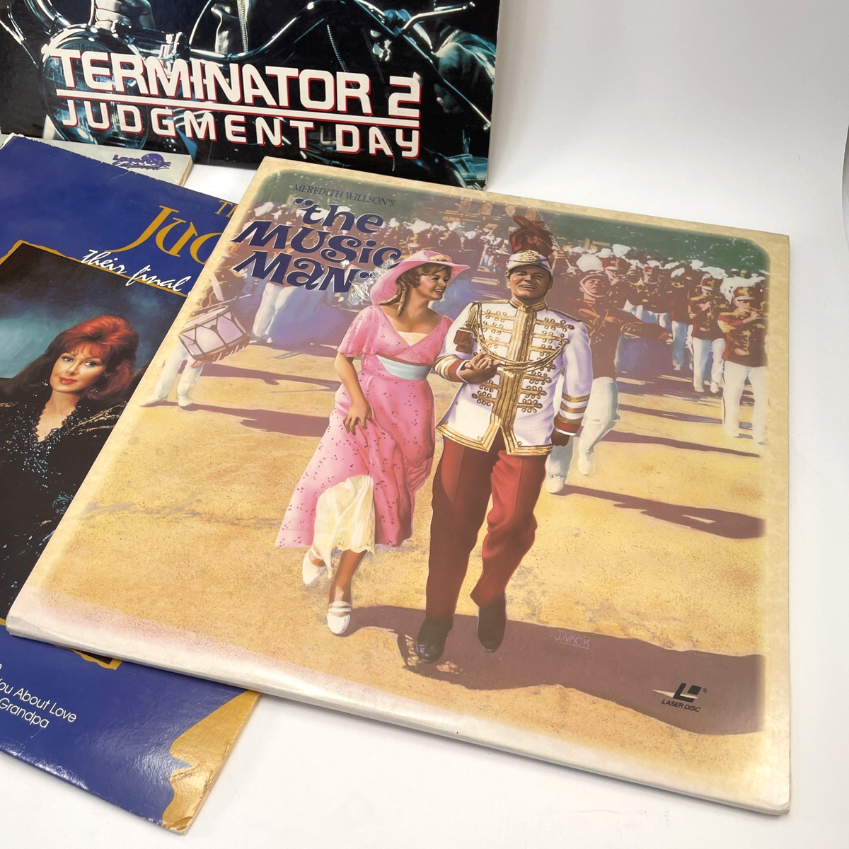 Lot 0f 13 Laserdisc s The Untouchables 007 James Bond My Fair Lady Terminator 2