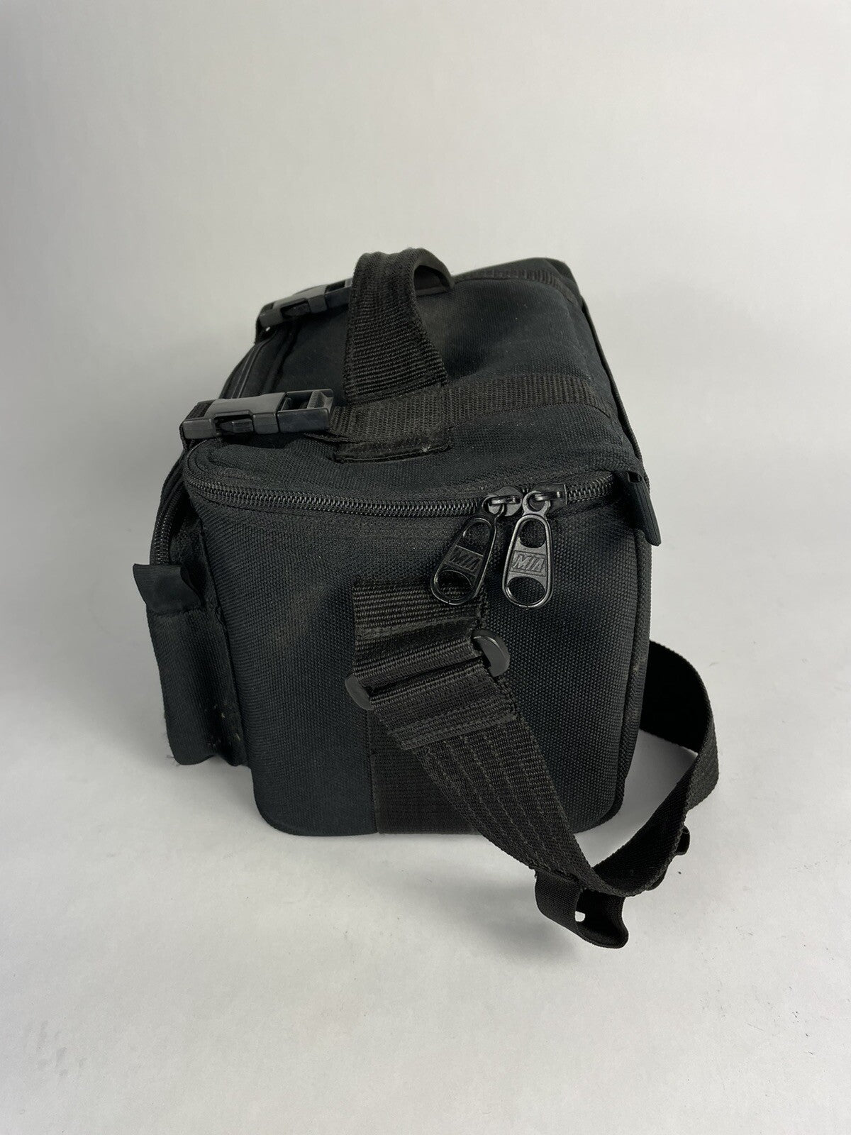 Quantaray Black Canvas Camera Camcorder Carry Shoulder Bag