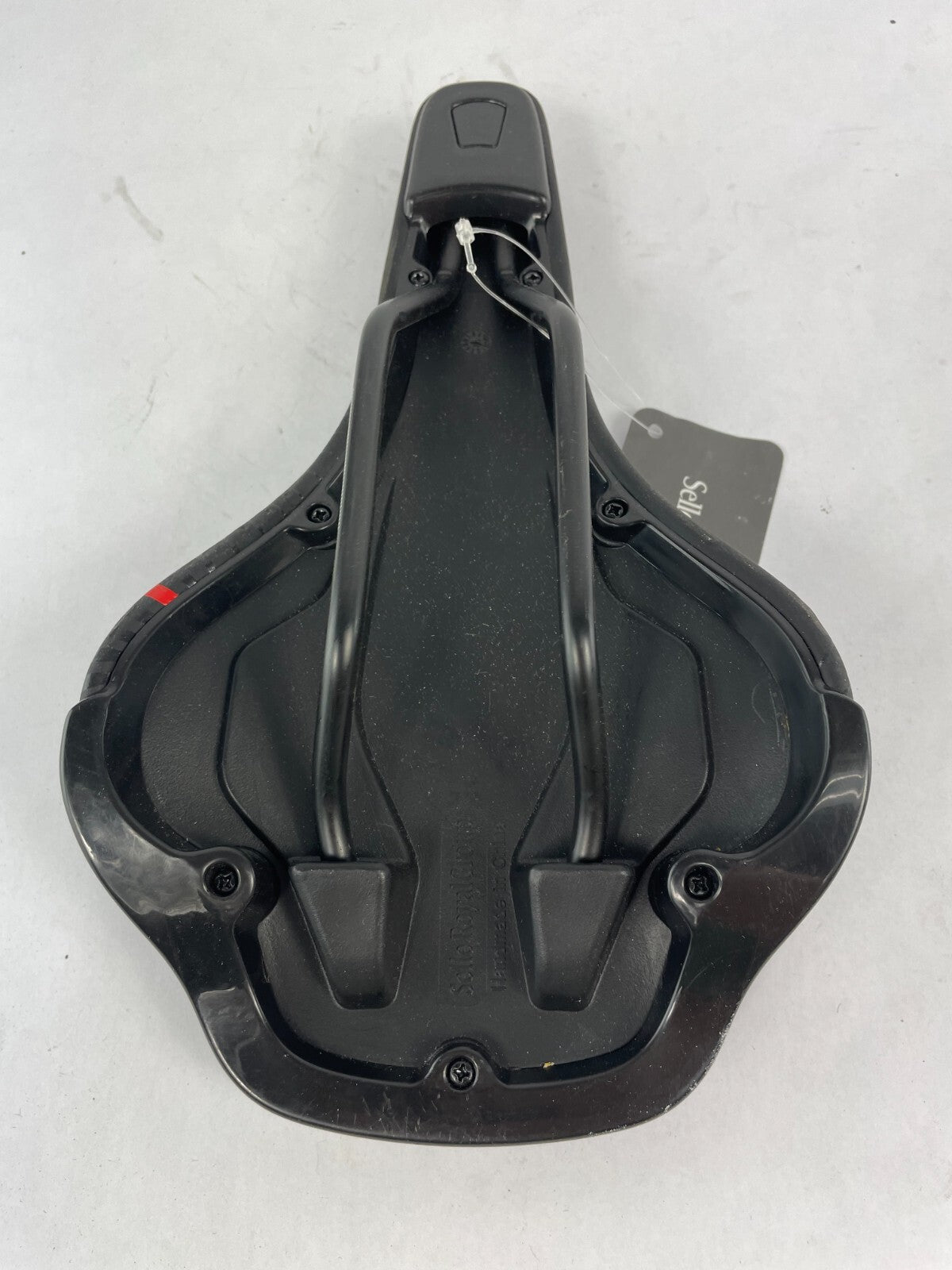 Selle Royal Vivo Athletic Wide Tail Cycling Super Comfortable Bike Seat Black