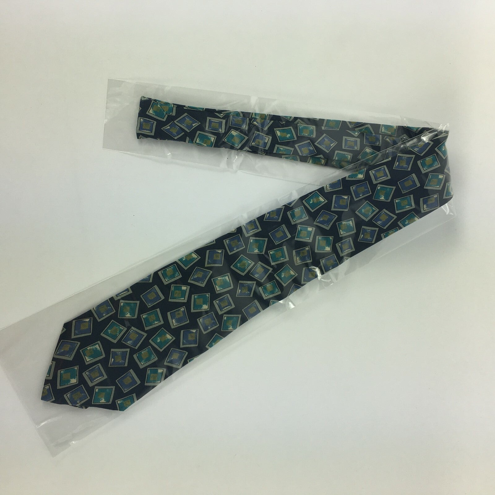 Genuine Efenzo Felini 100% Silk Handmade Stylish Formal/Casual Tie MultiColoured