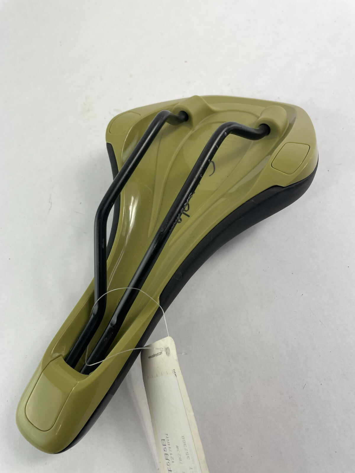 Selle Royal Vivo Athletic Cycling Super Comfortable Bike Seat Black