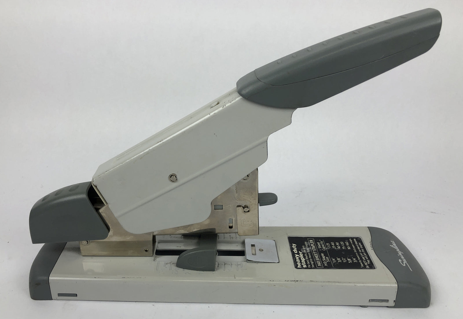 Swingline ACCO Easy Use Heavy Duty Stapler 160 Sheet Capacity #39002