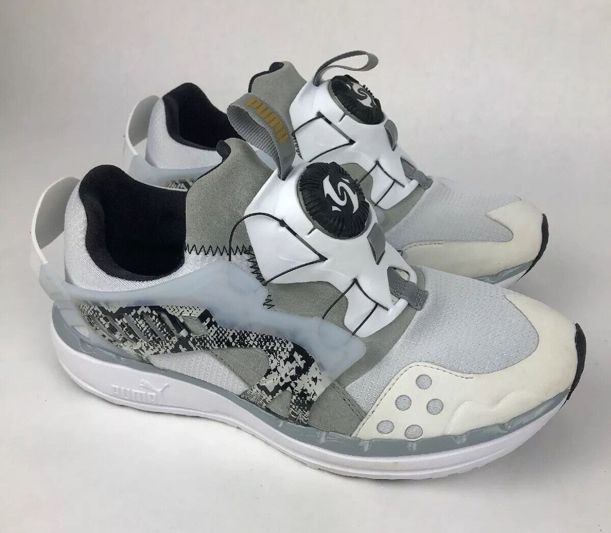 New Women's Puma Disc Blaze Nude Shoe Style Soft Gray White Size 7 UK - 7.5 US