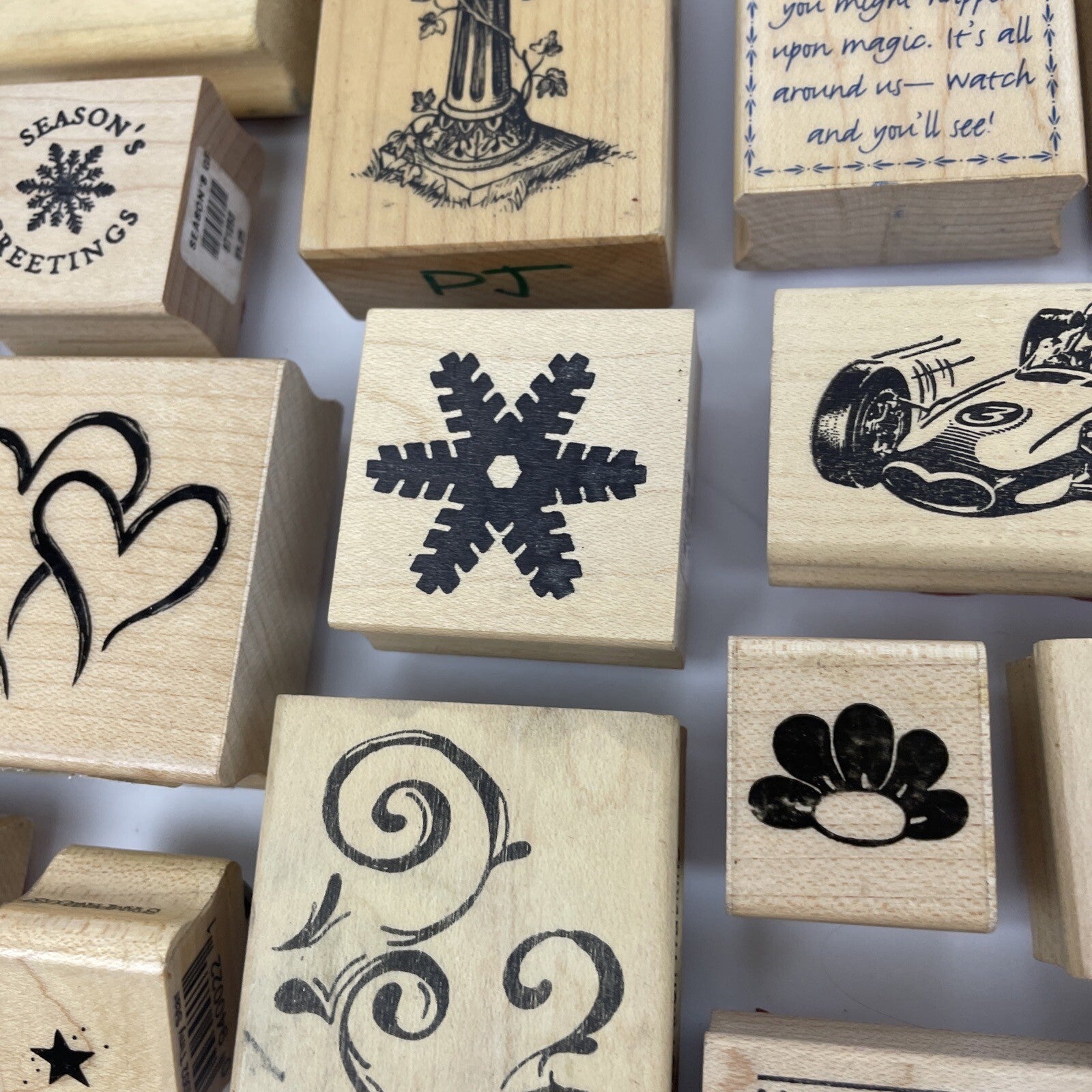 Rubber Stamp Lot SANTA Flowers Christmas DOG Paw Words Scrapbook Paper New Used